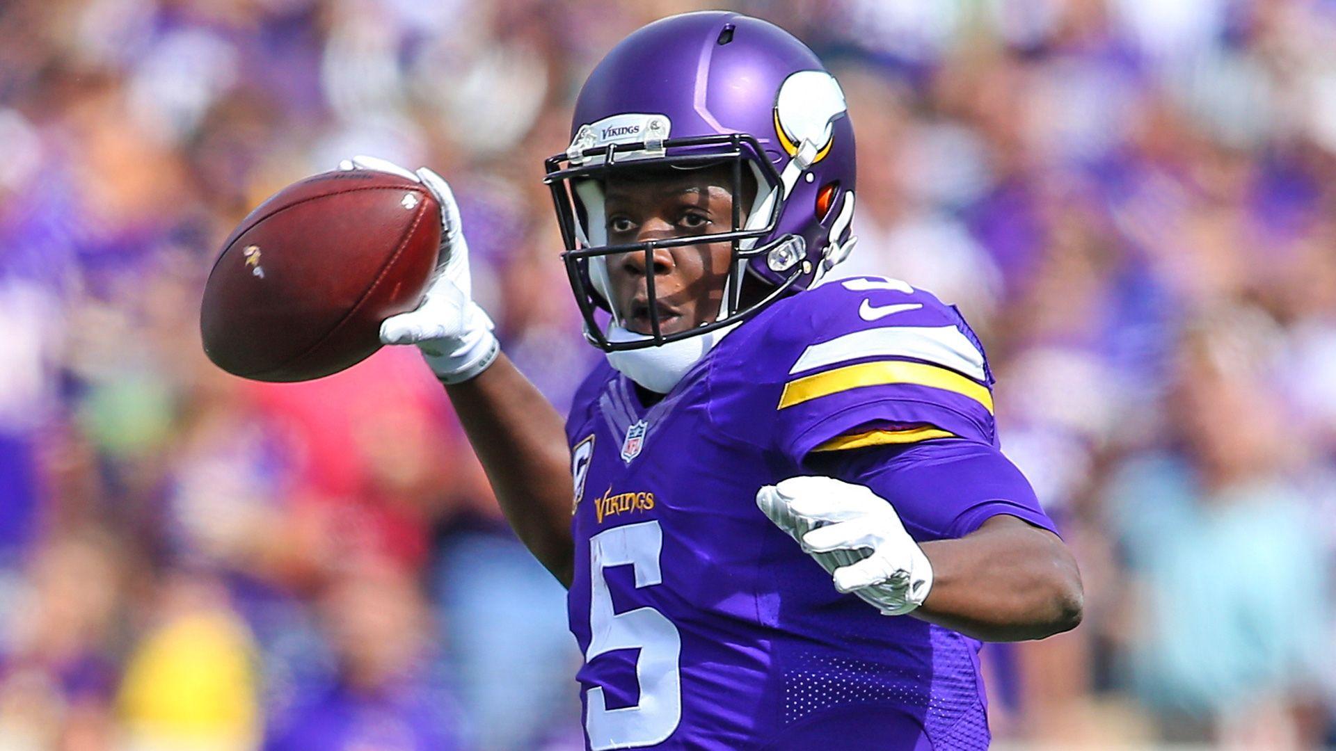 Teddy Bridgewater's latest recovery strides include running in pool