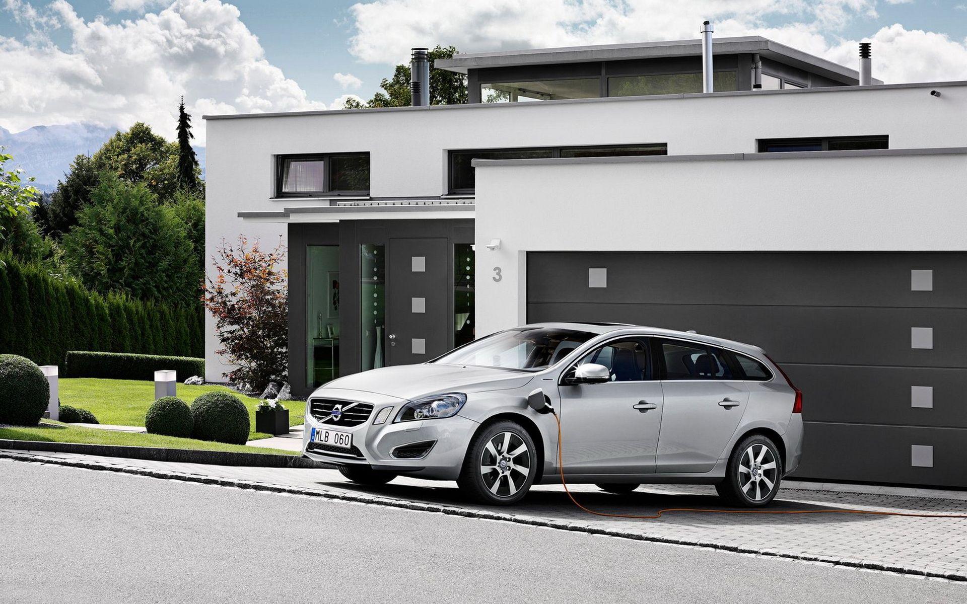 Volvo V60 Hybrid Wallpaper And Image, Picture, Photo