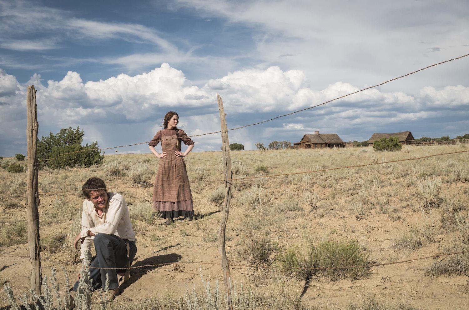Godless Image Reveal Steven Soderbergh's Netflix Western