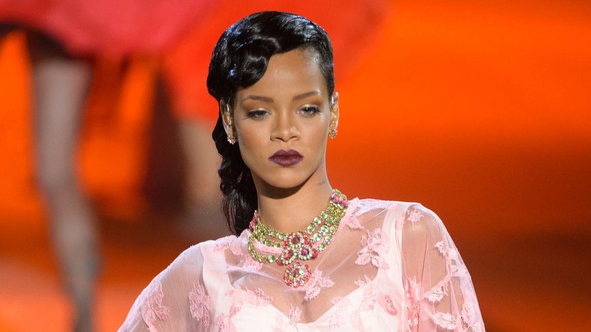 Savage x Fenty, Rihanna's New Lingerie Line, Has Bras for Big Boobs