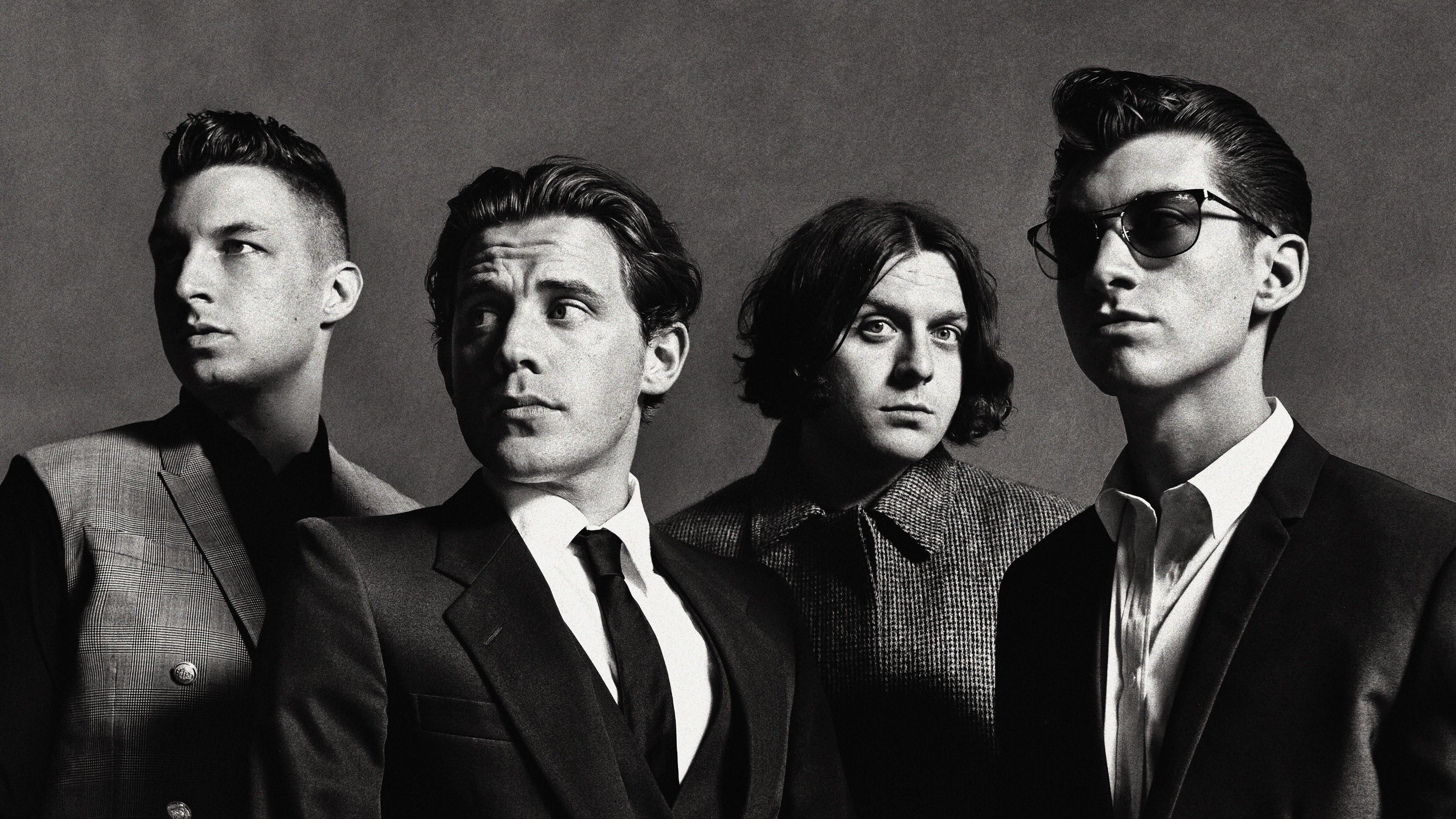 Arctic Monkeys Wallpaper HD / Desktop and Mobile Background