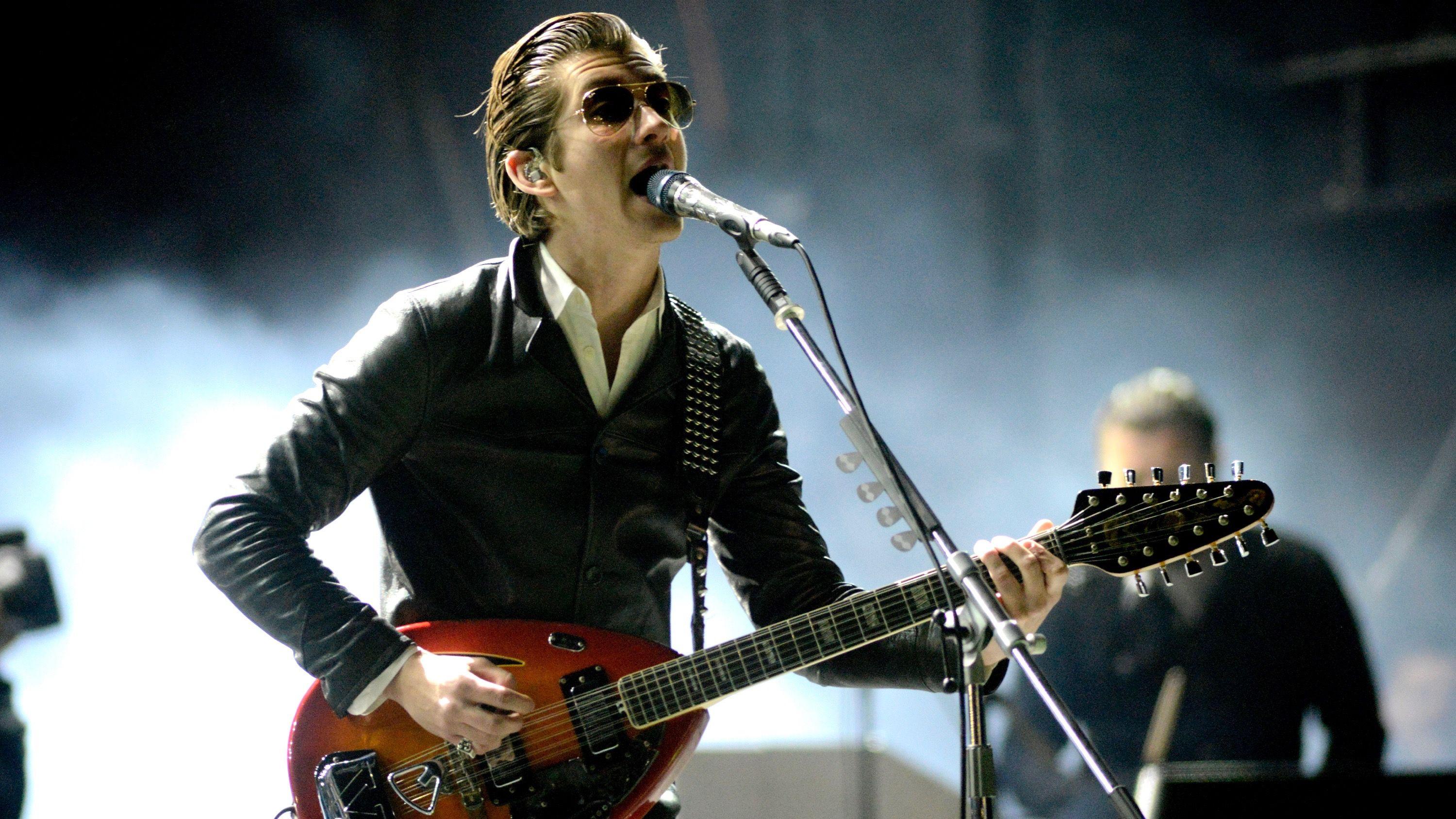 Arctic Monkeys Announce First 2018 Festival Date