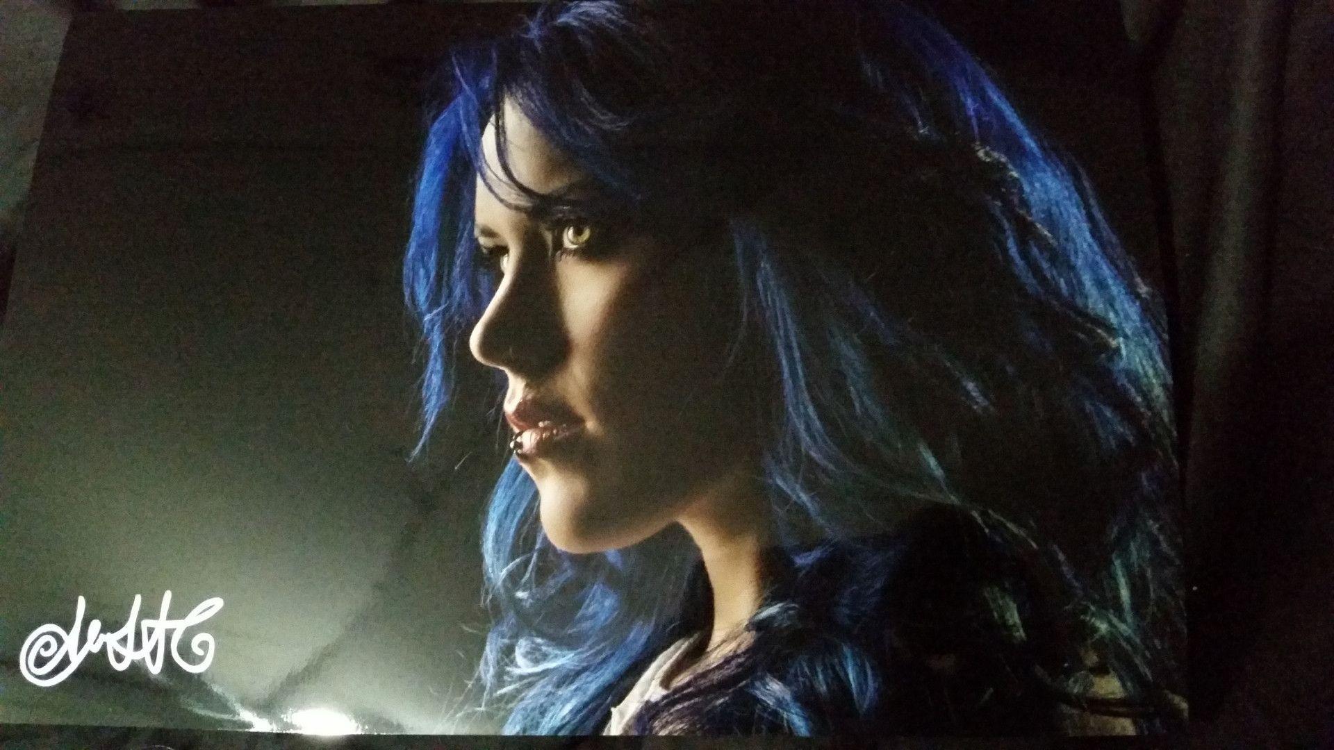 Alissa White Gluz Wallpaper