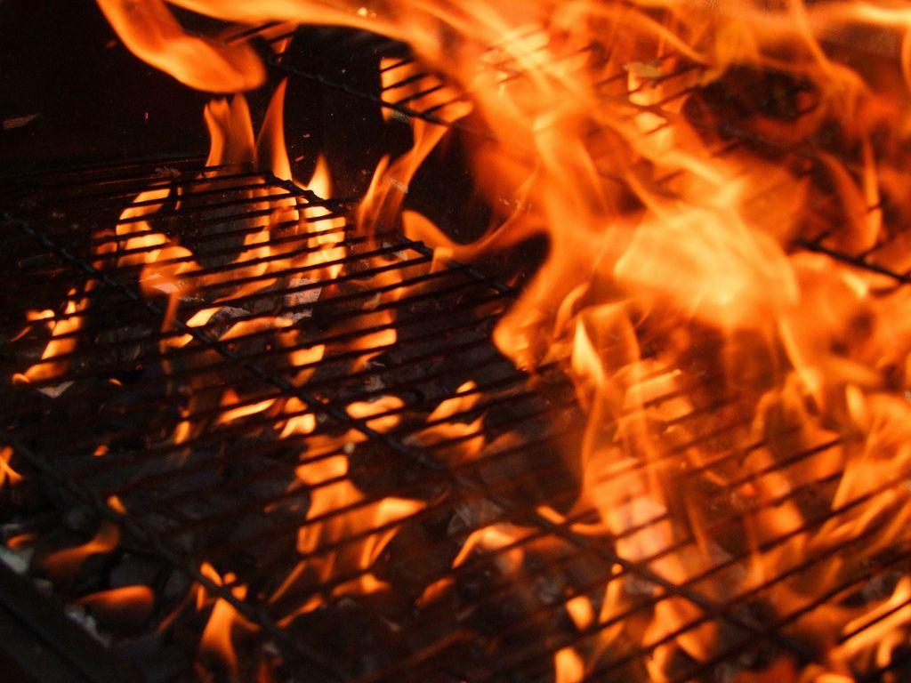 Troubleshooting Low Yellow Flame Output On Your BBQ Grill. BBQ