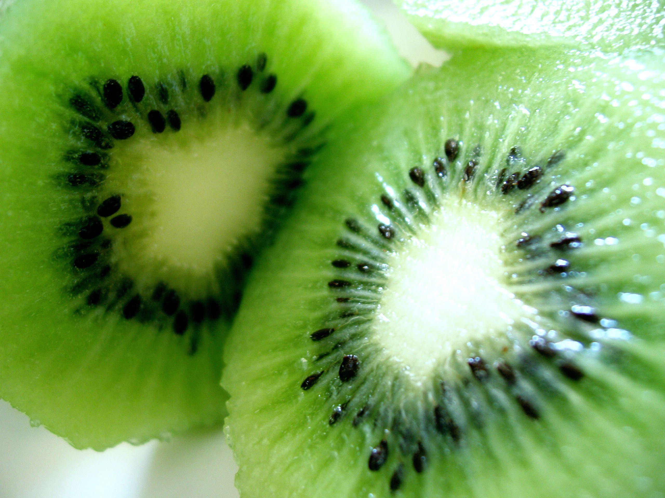 green, fruits, kiwi wallpaper