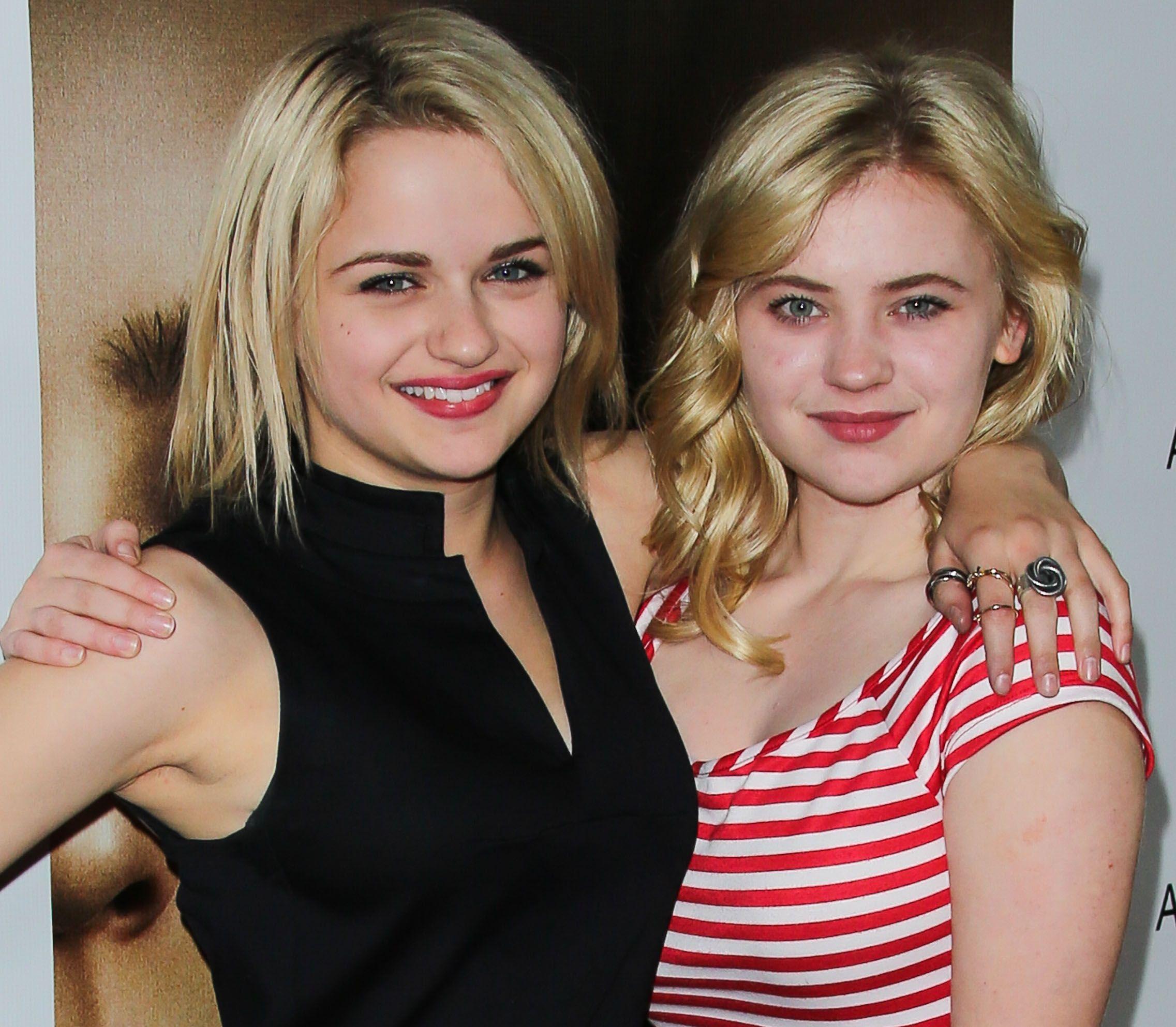Joey King Calls Out Sierra McCormick on Twitter & It's All Over a.