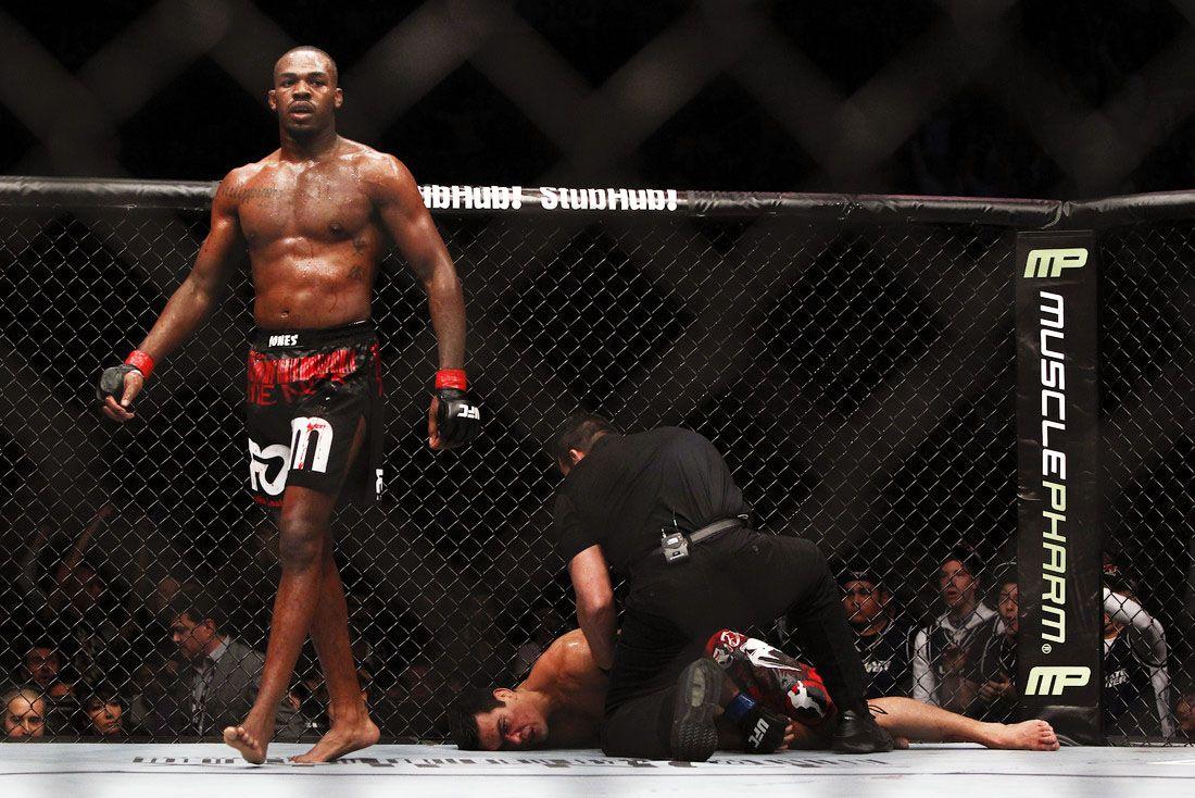 Video: Watch Jon Jones finish Vitor Belfort at UFC 152