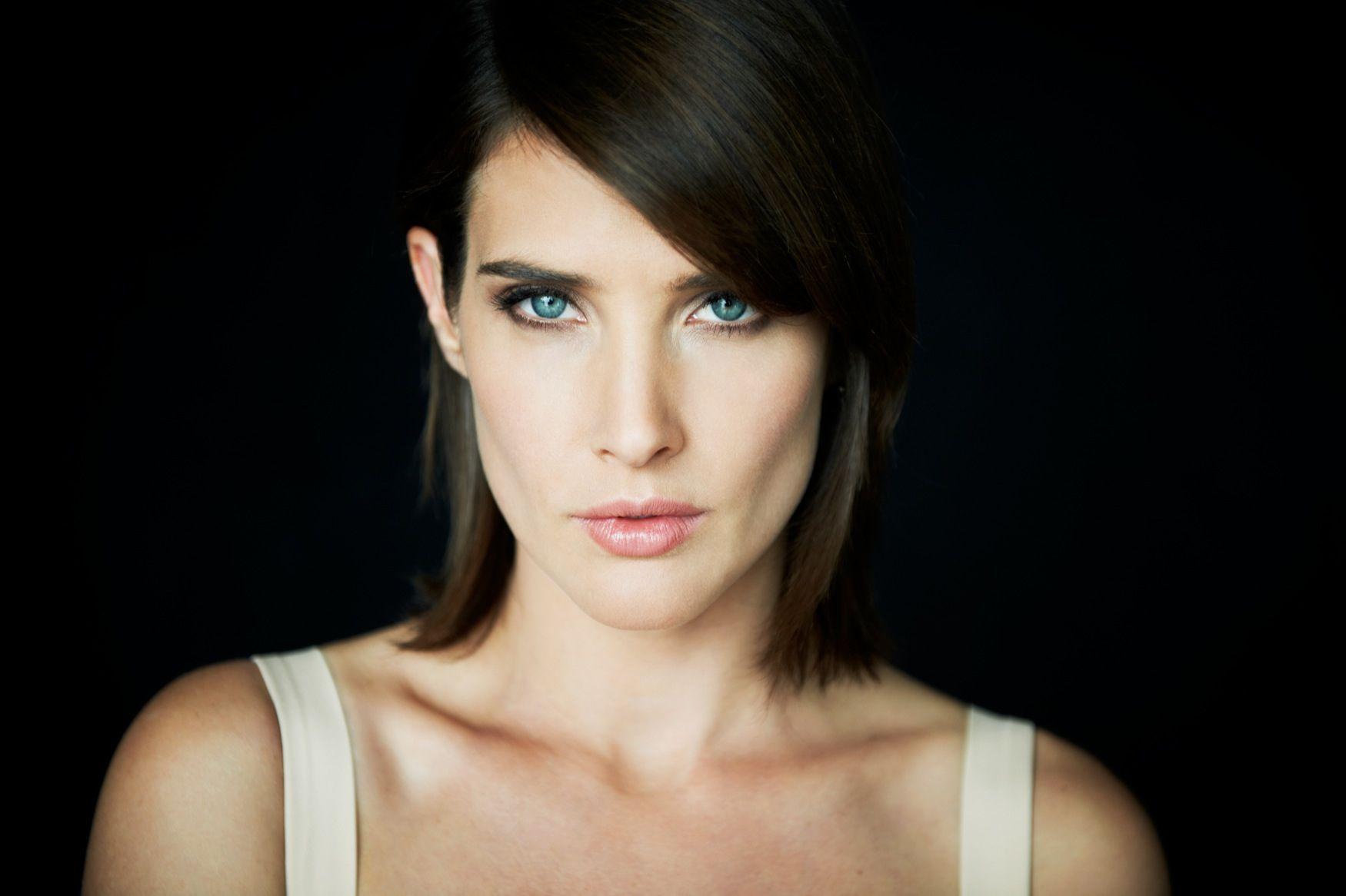 Cobie Smulders Wallpaper High Resolution and Quality Download