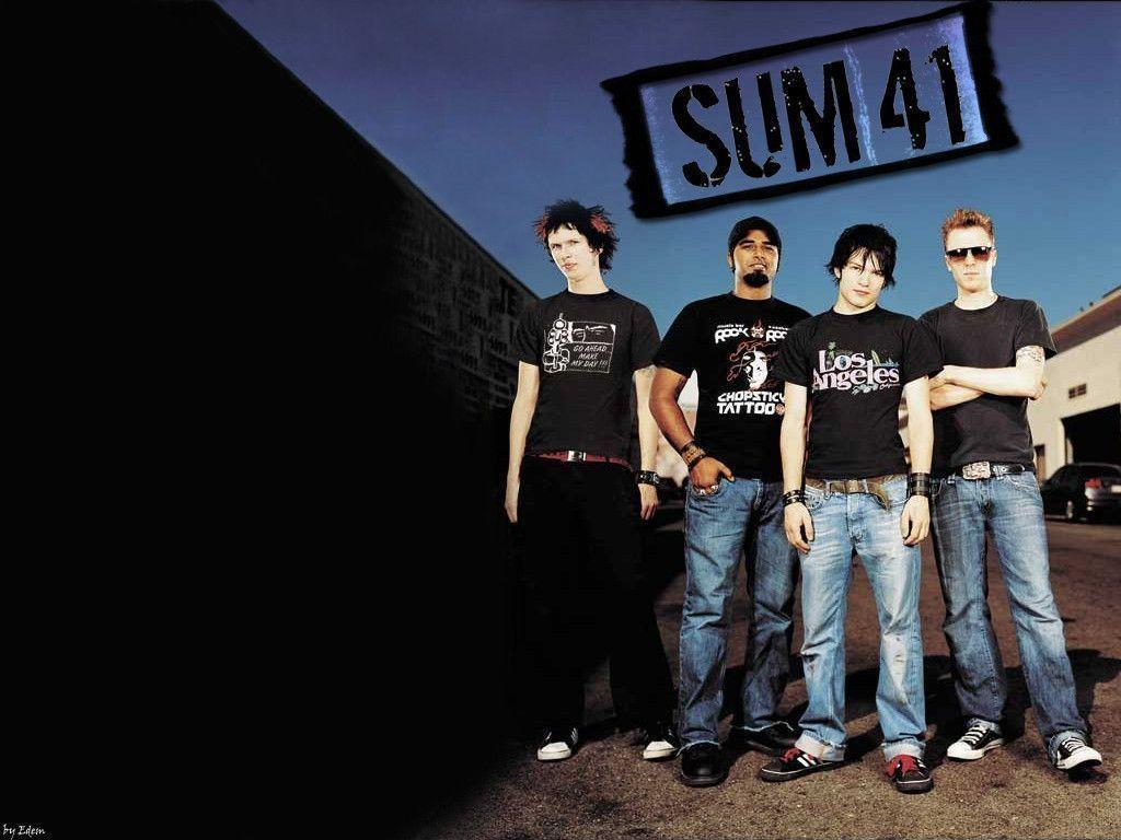 Backgrounds & Lockscreens — sum 41 // pieces