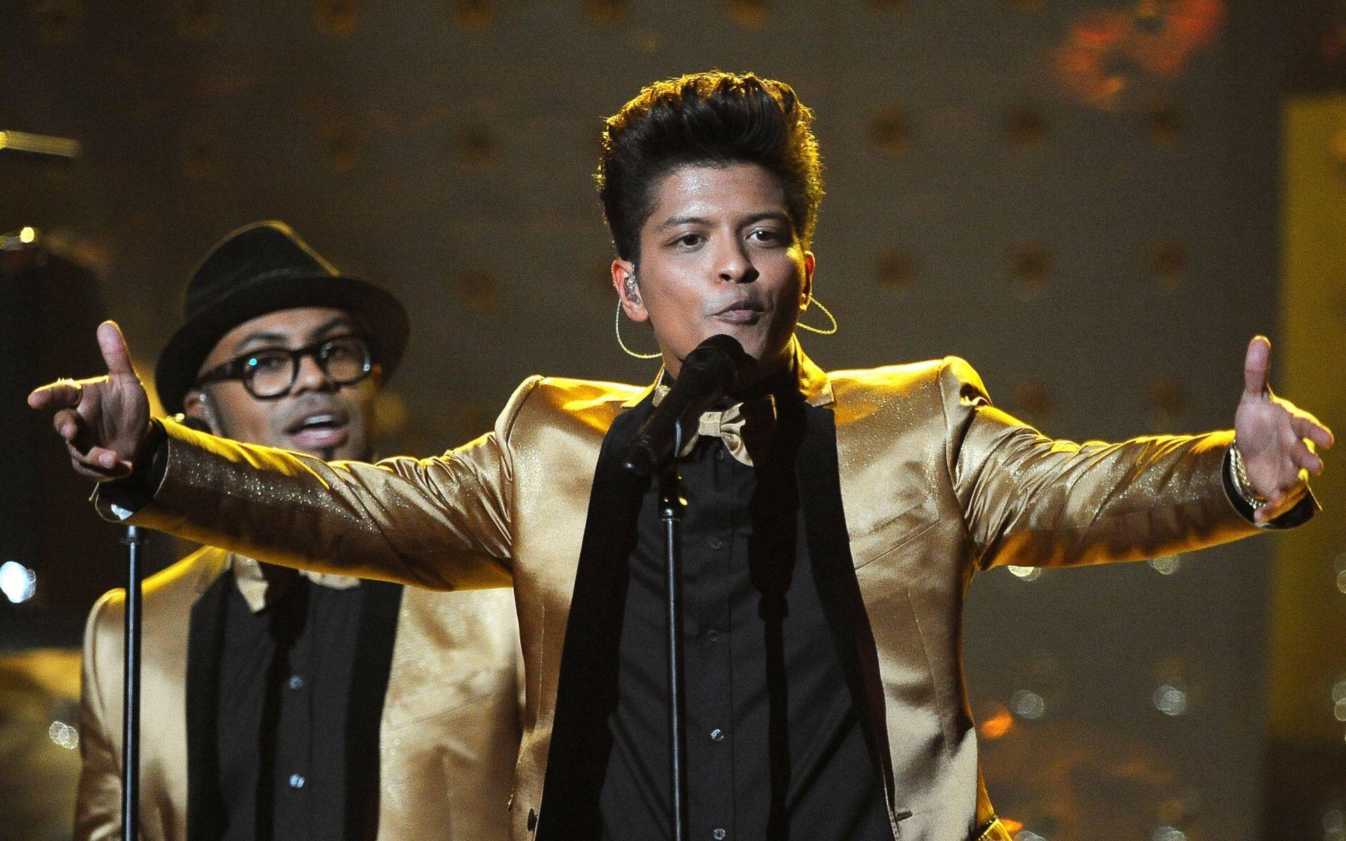 Bruno Mars Wallpaper HD