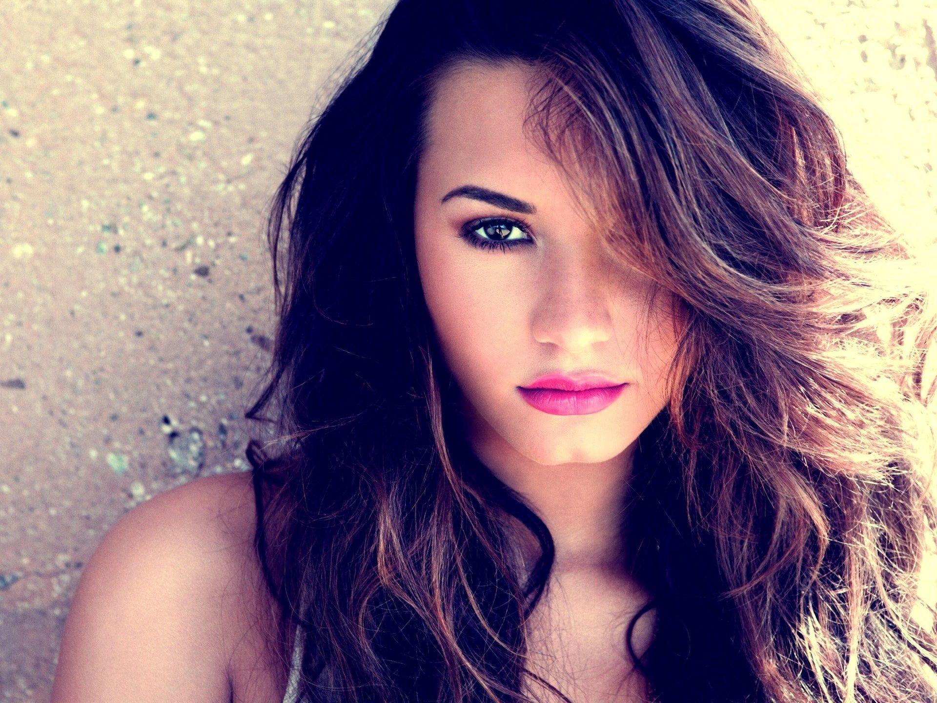 Demi Lovato Wallpaper, Picture, Image