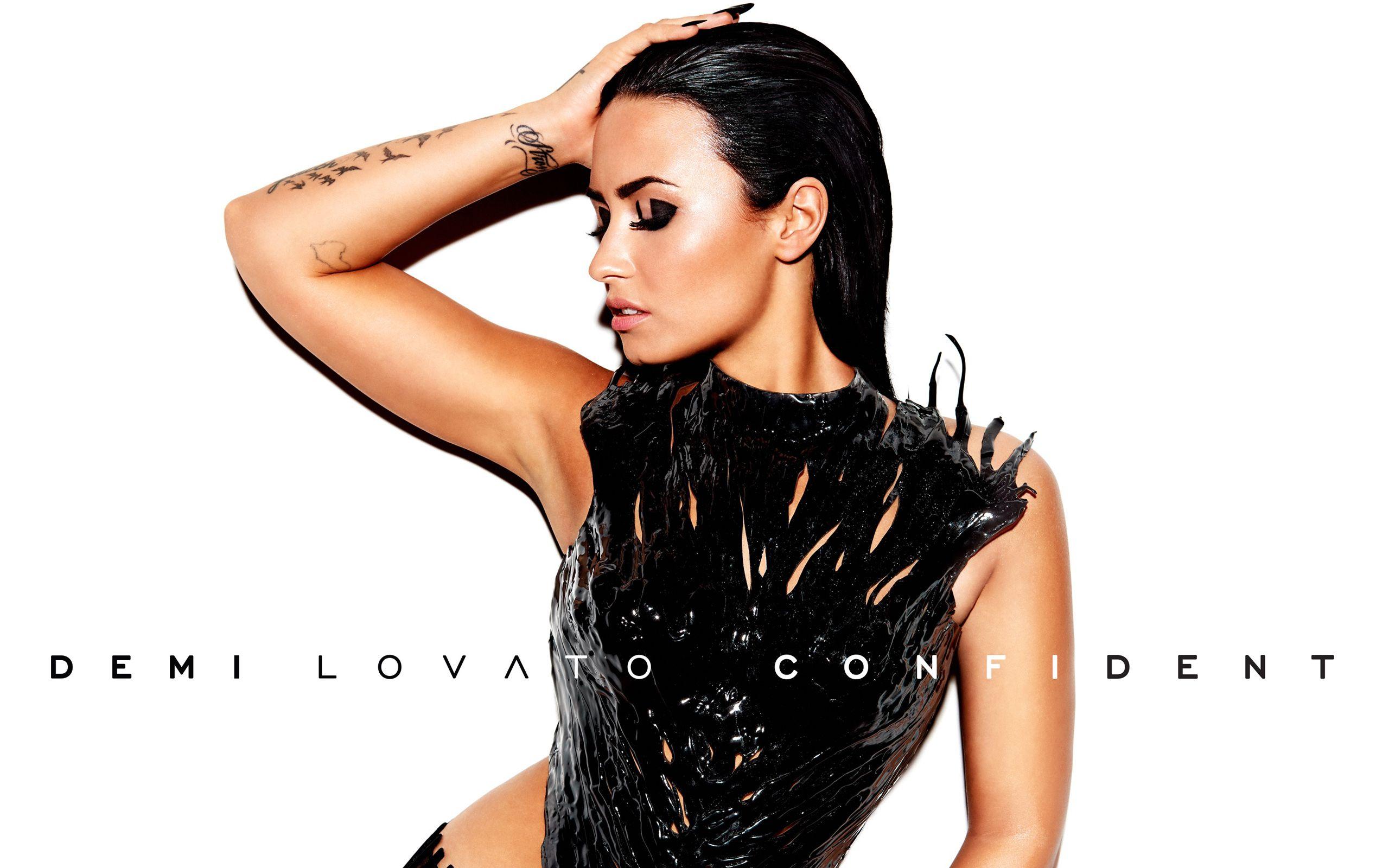 Demi Lovato Confident Wallpaper