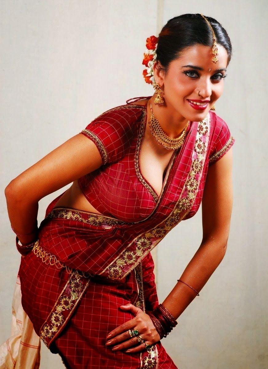 Actress Hot Photo, Bollywood, MonaLisa, MonaLisa hot image