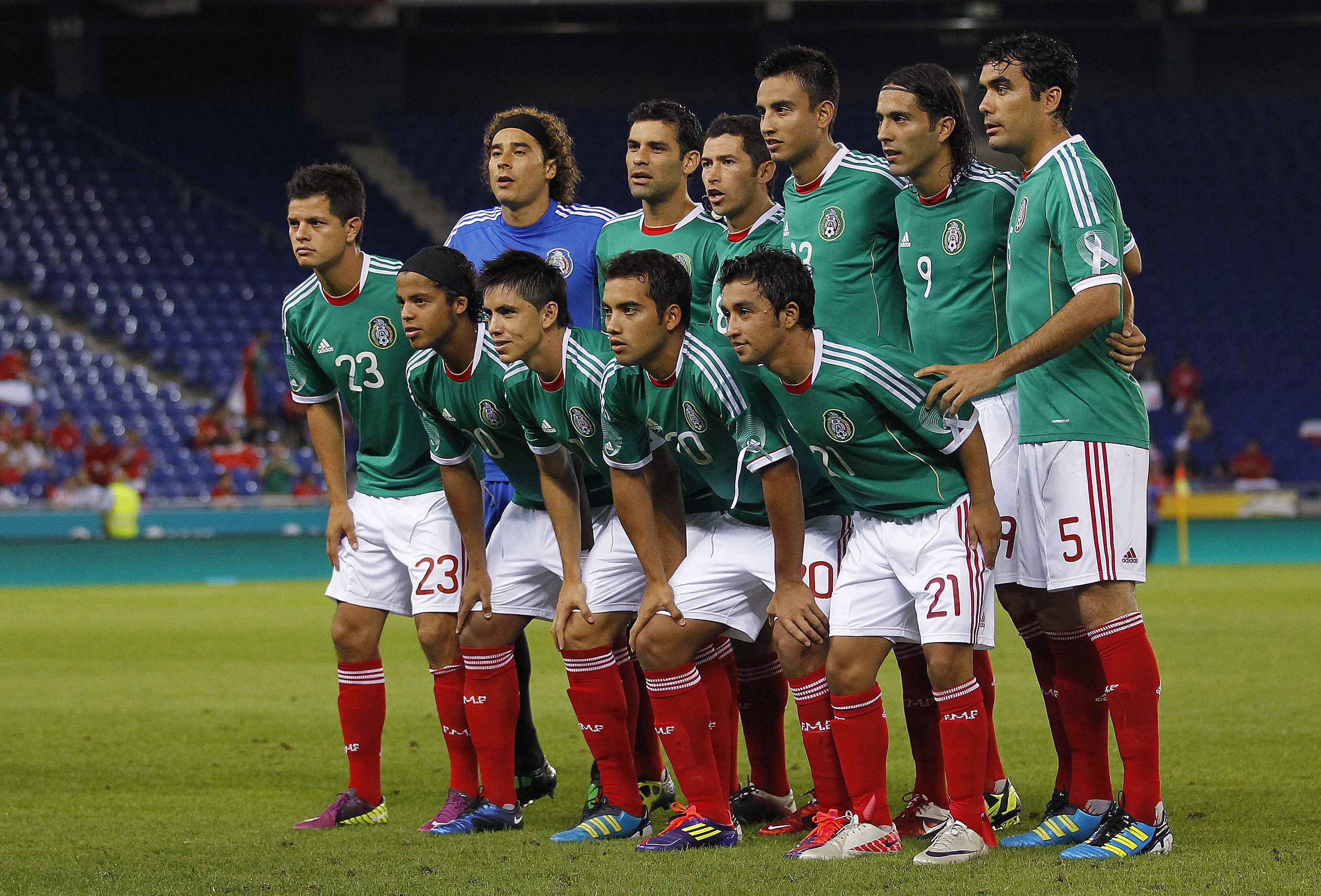 Download wallpaper 3071x2084 mexico vs chile, football, mexico