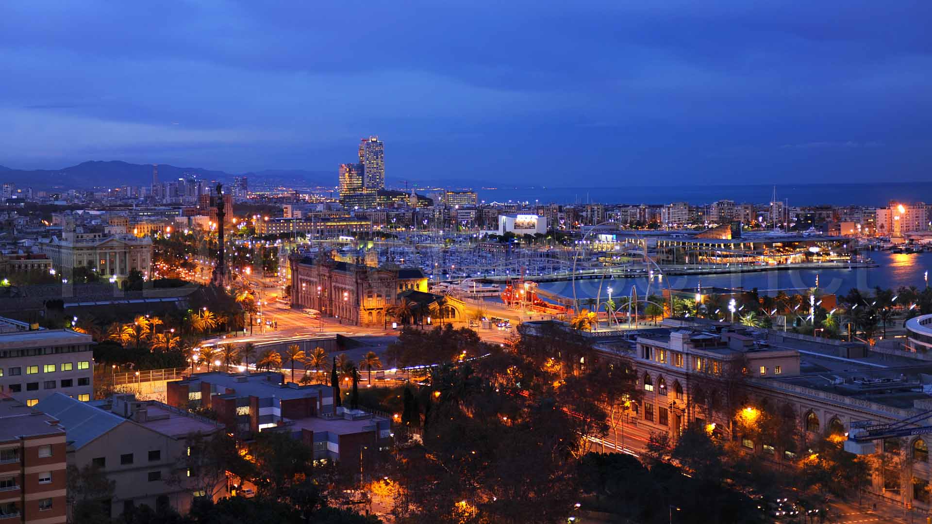 Barcelona City At Night Wallpaper HD Download