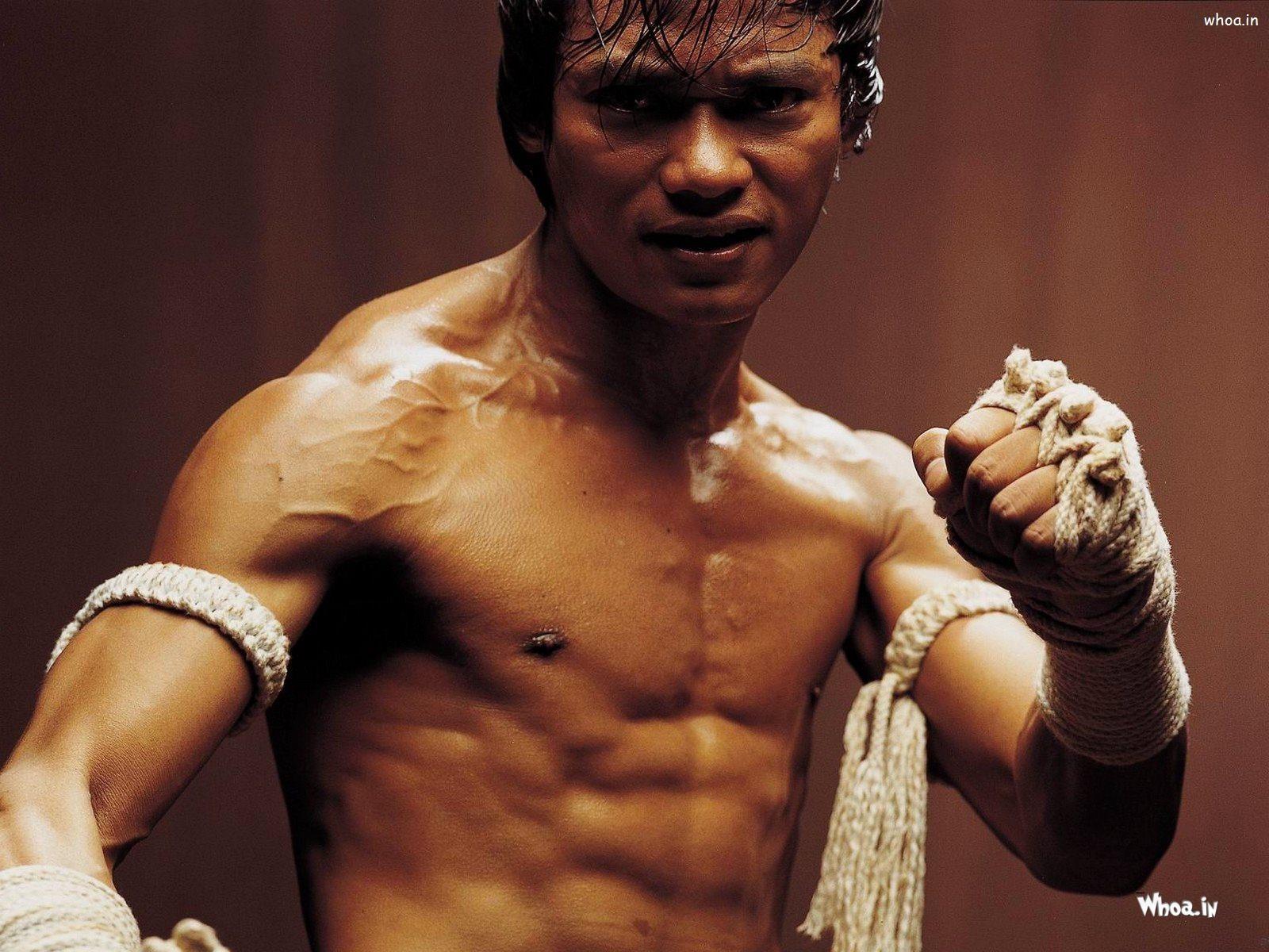 Tony Jaa Fight Style In Ong Bak Wallpaper