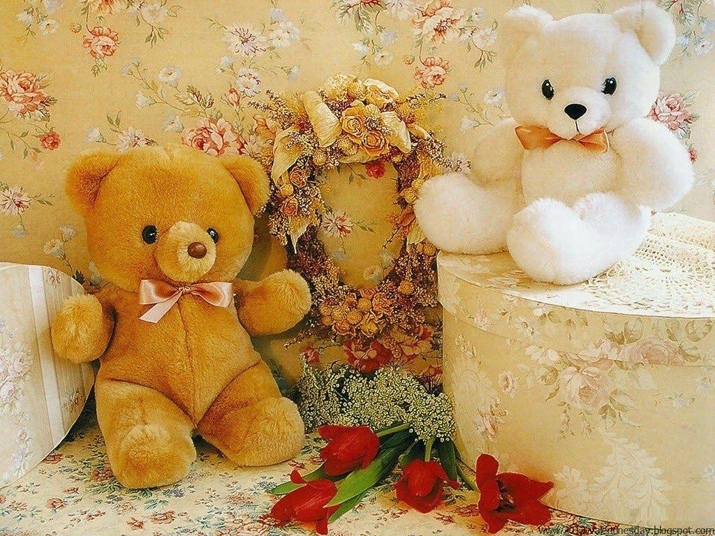Beautiful Flower Wallpaper For You: Teddy Bear with Flowers Wallpaper