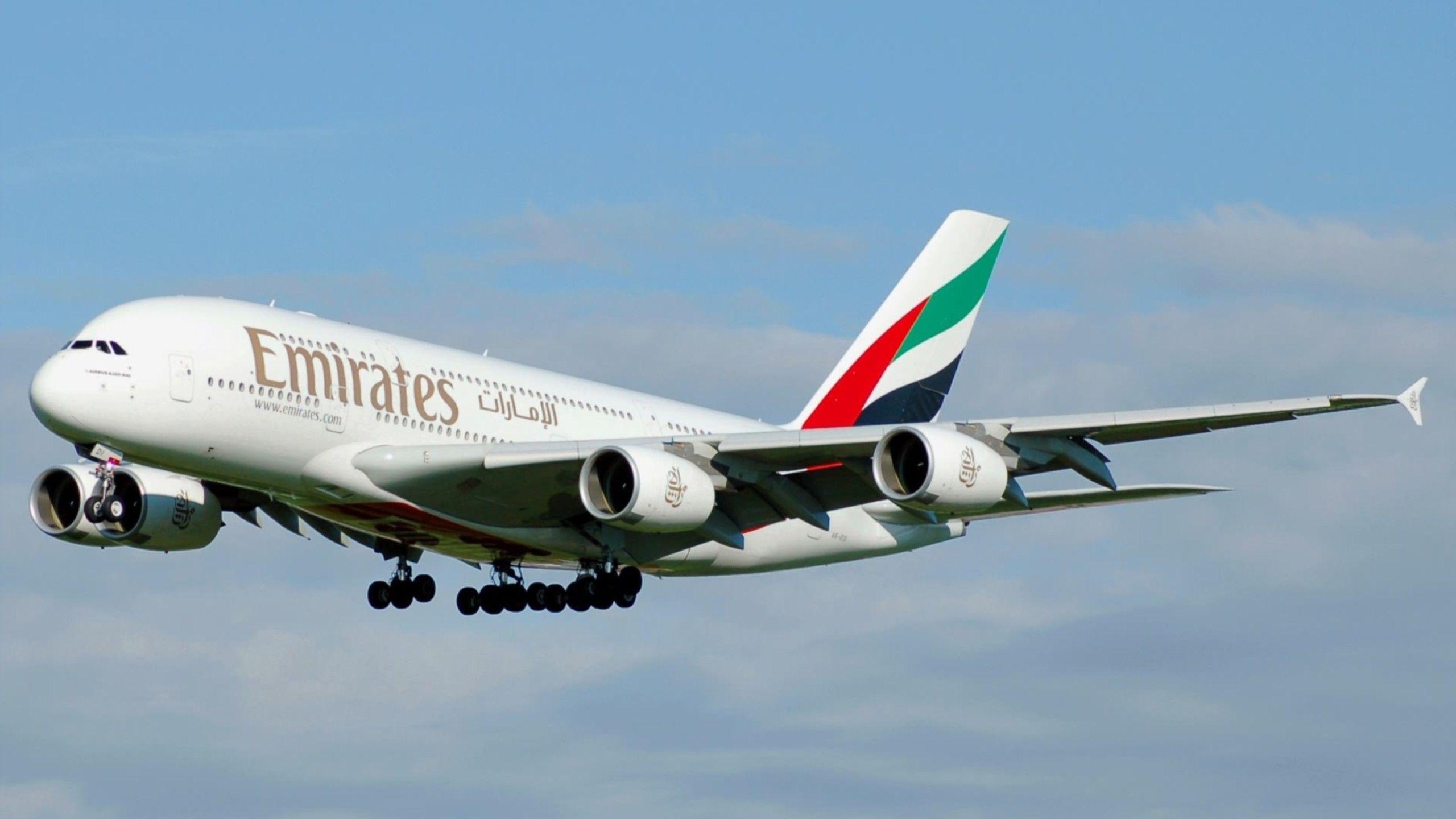 Emirates Airlines Wallpaper