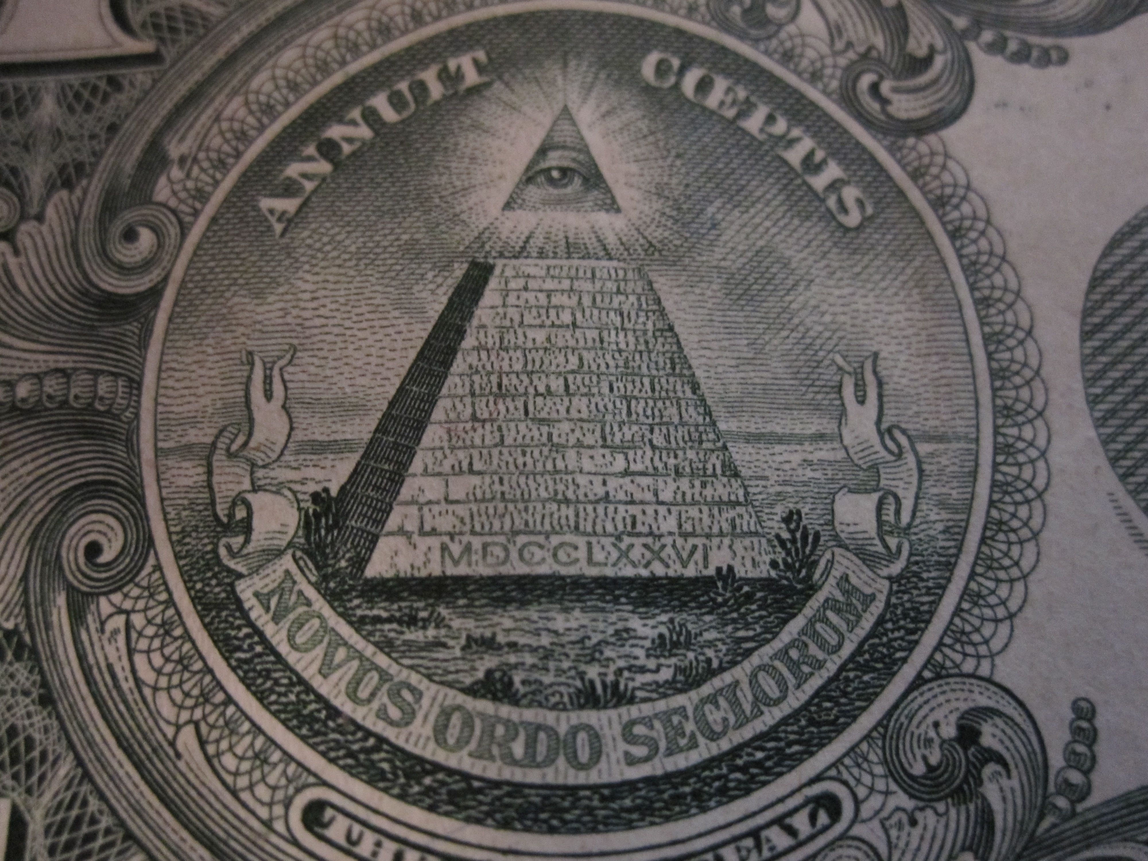 masonic symbol, pyramids, dollar sign Wallpaper