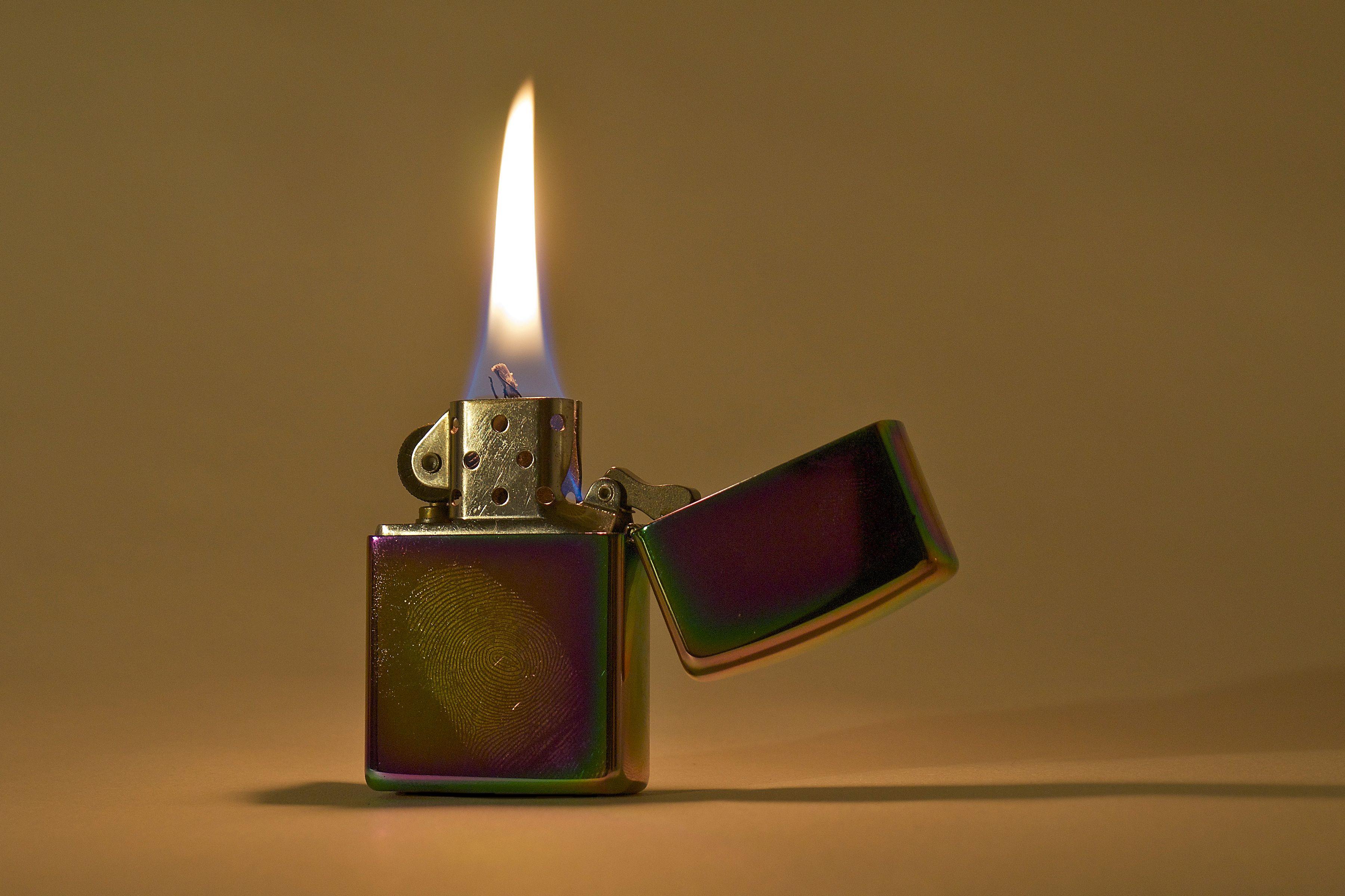 Зажигалки zippo фото