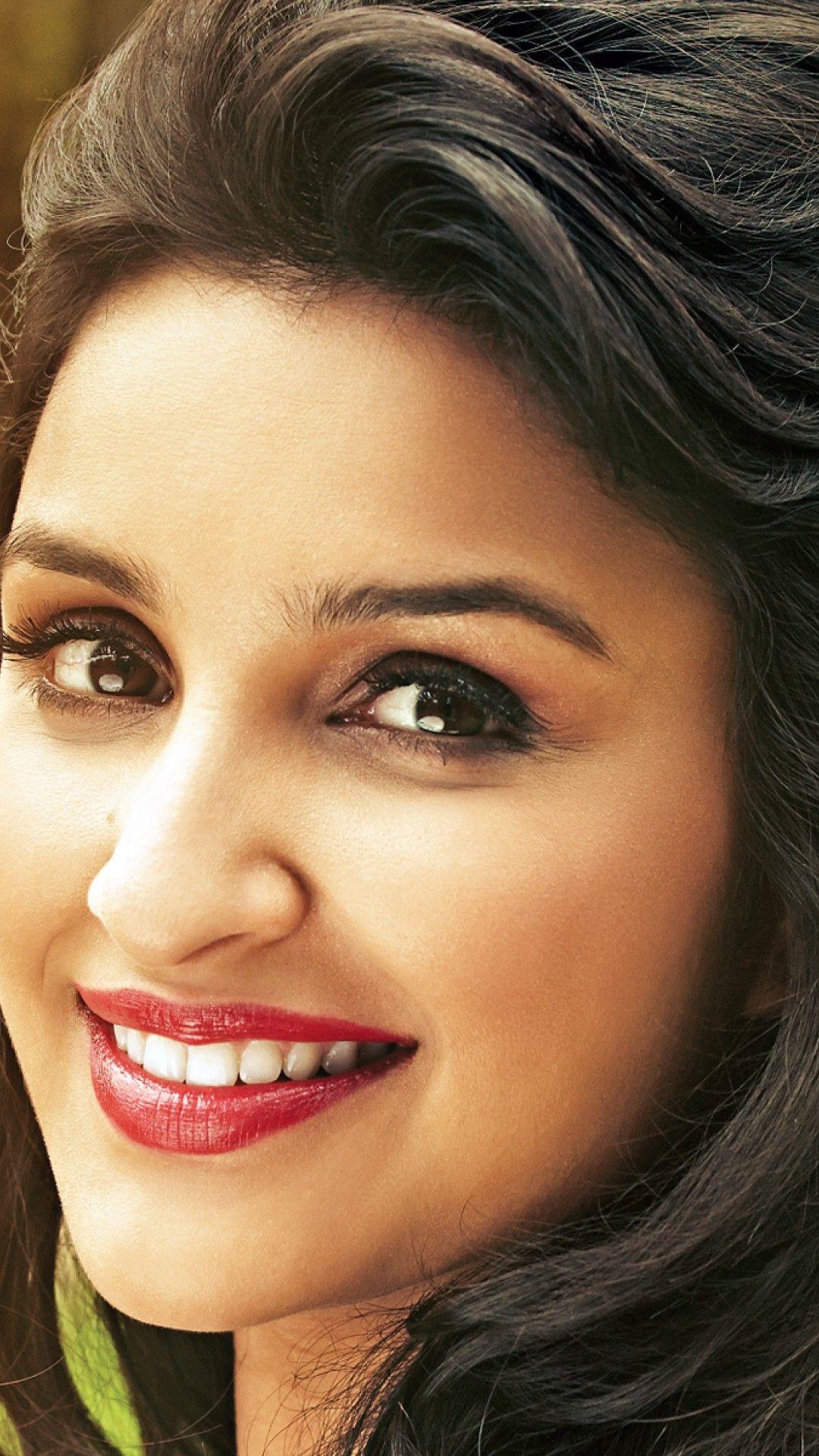 Parineeti Chopra 2016 Bollywood Wallpaper with HD
