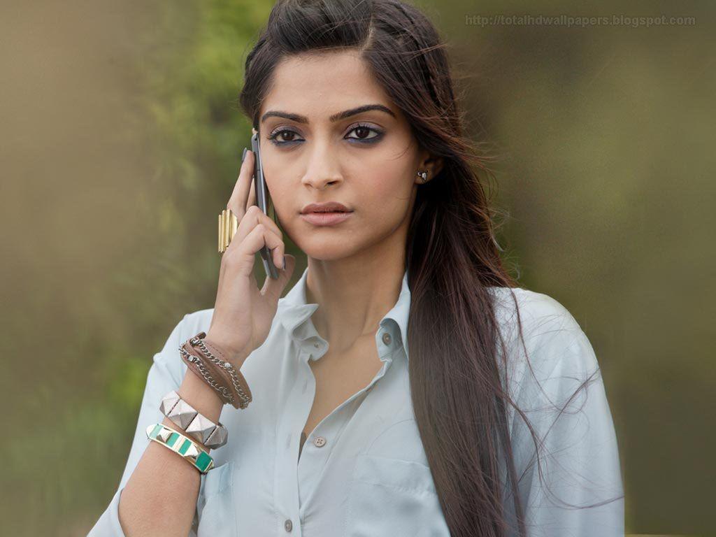Sonam Kapoor wallpaper Bollywood Actresses image Photo