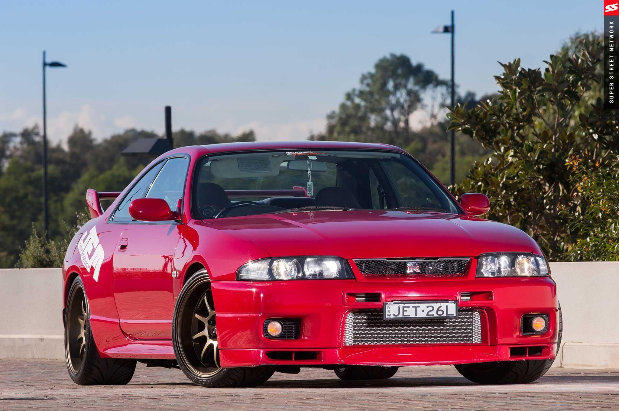 Nissan Skyline GT R R33 Red Modified Cars Wallpaperx1360