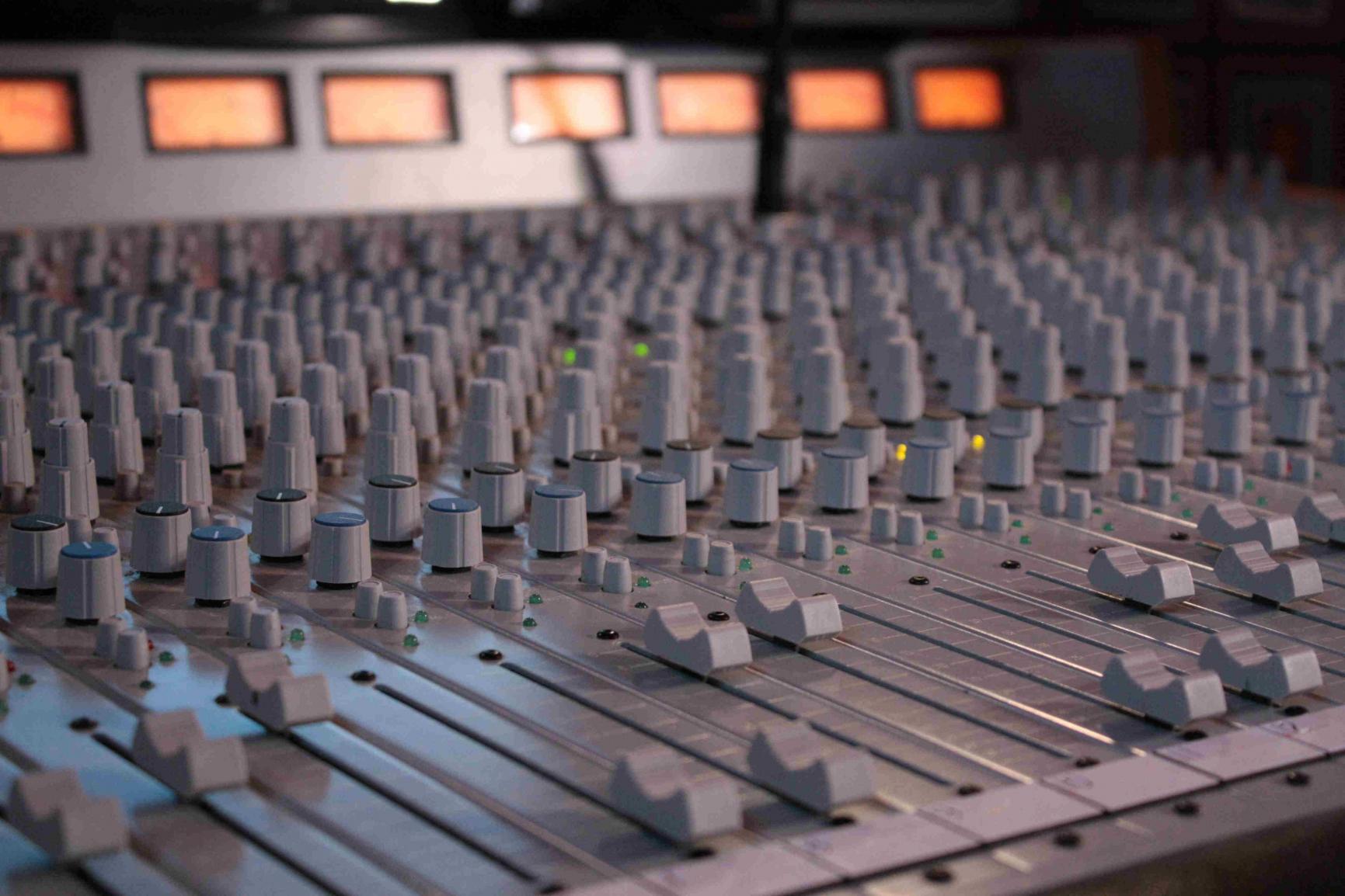 Mixing Console wallpaper, Music, HQ Mixing Console pictureK