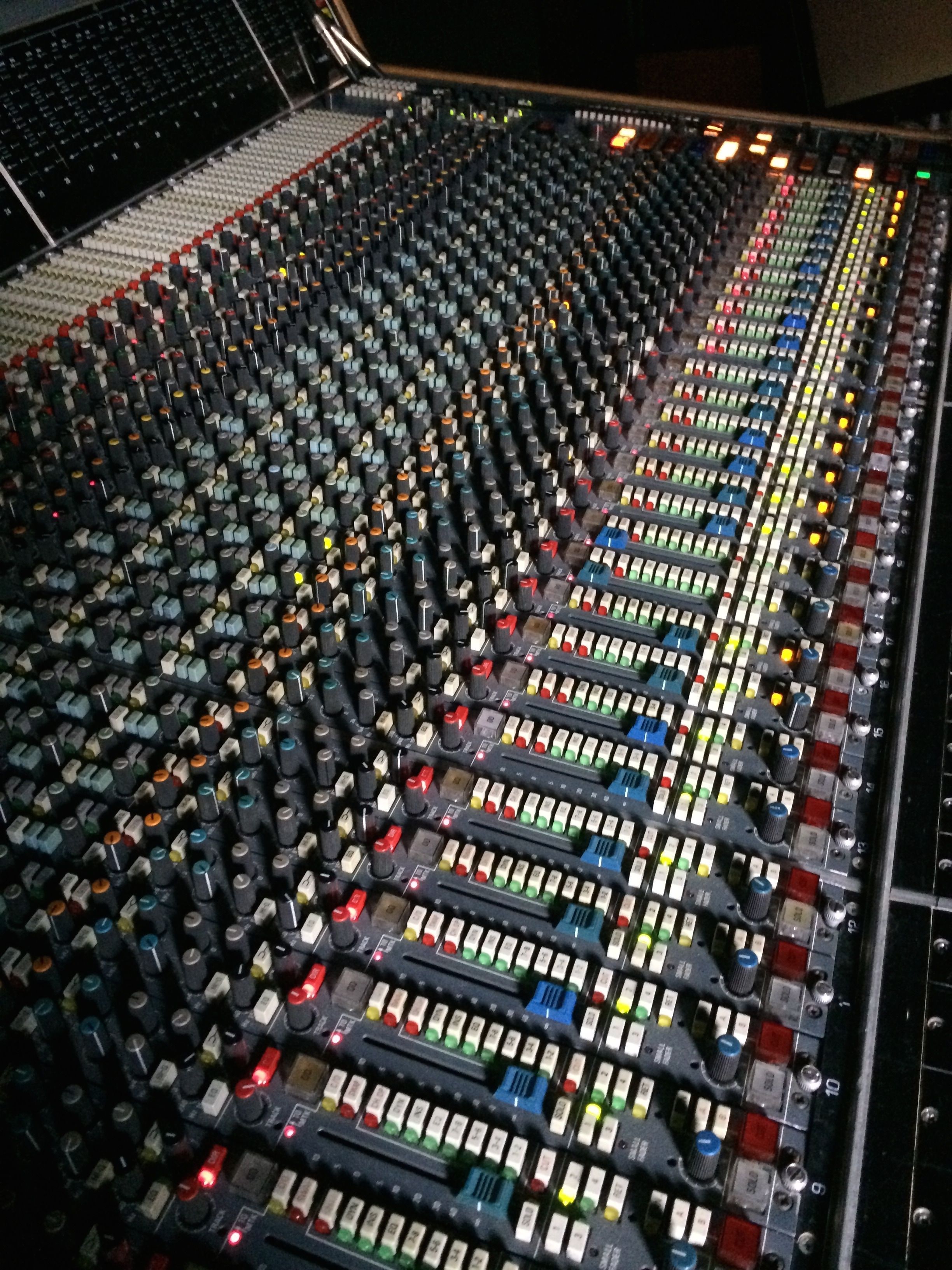 blue green red and black audio mixer free image