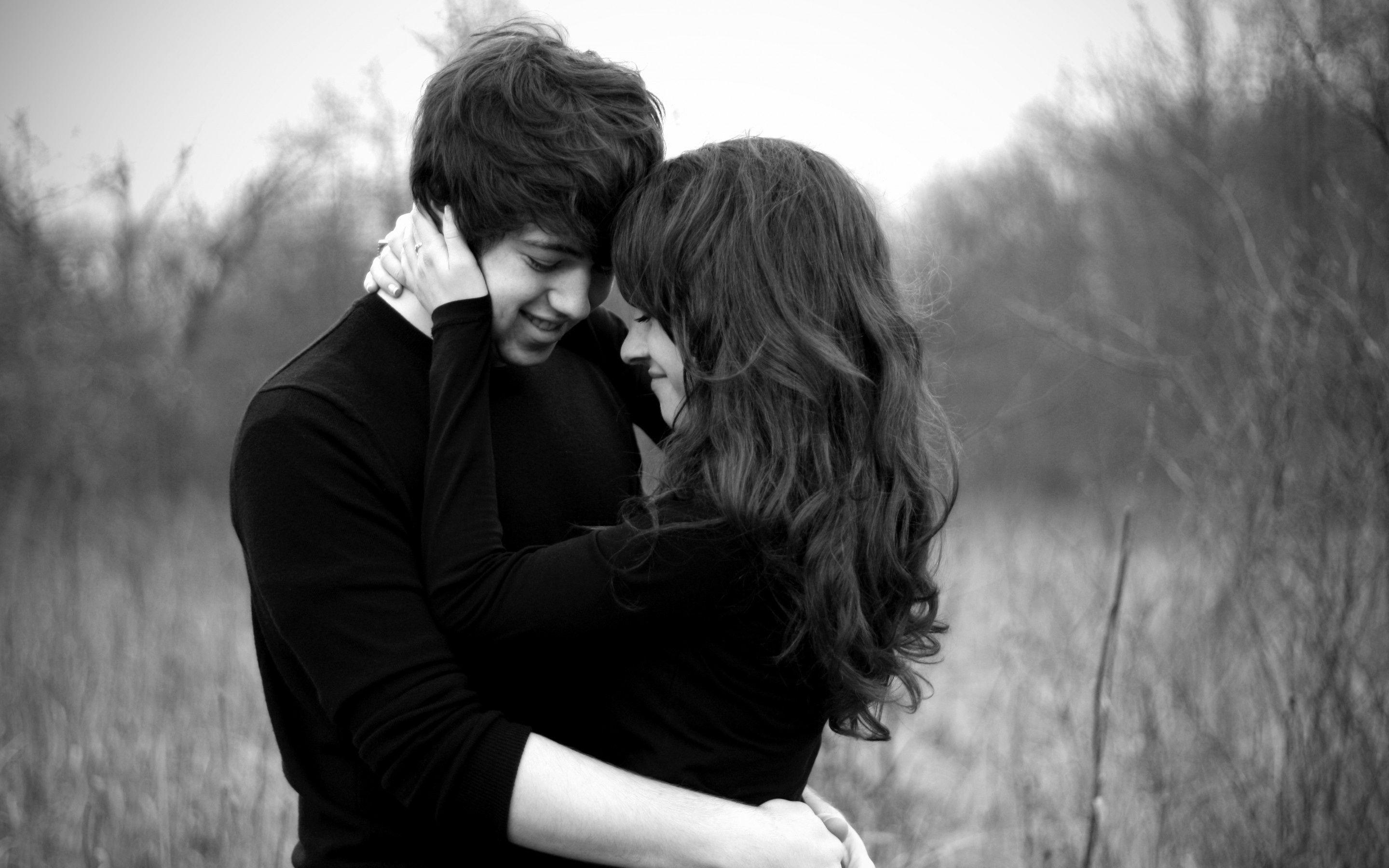 Love Hug HD Wallpaper 2015