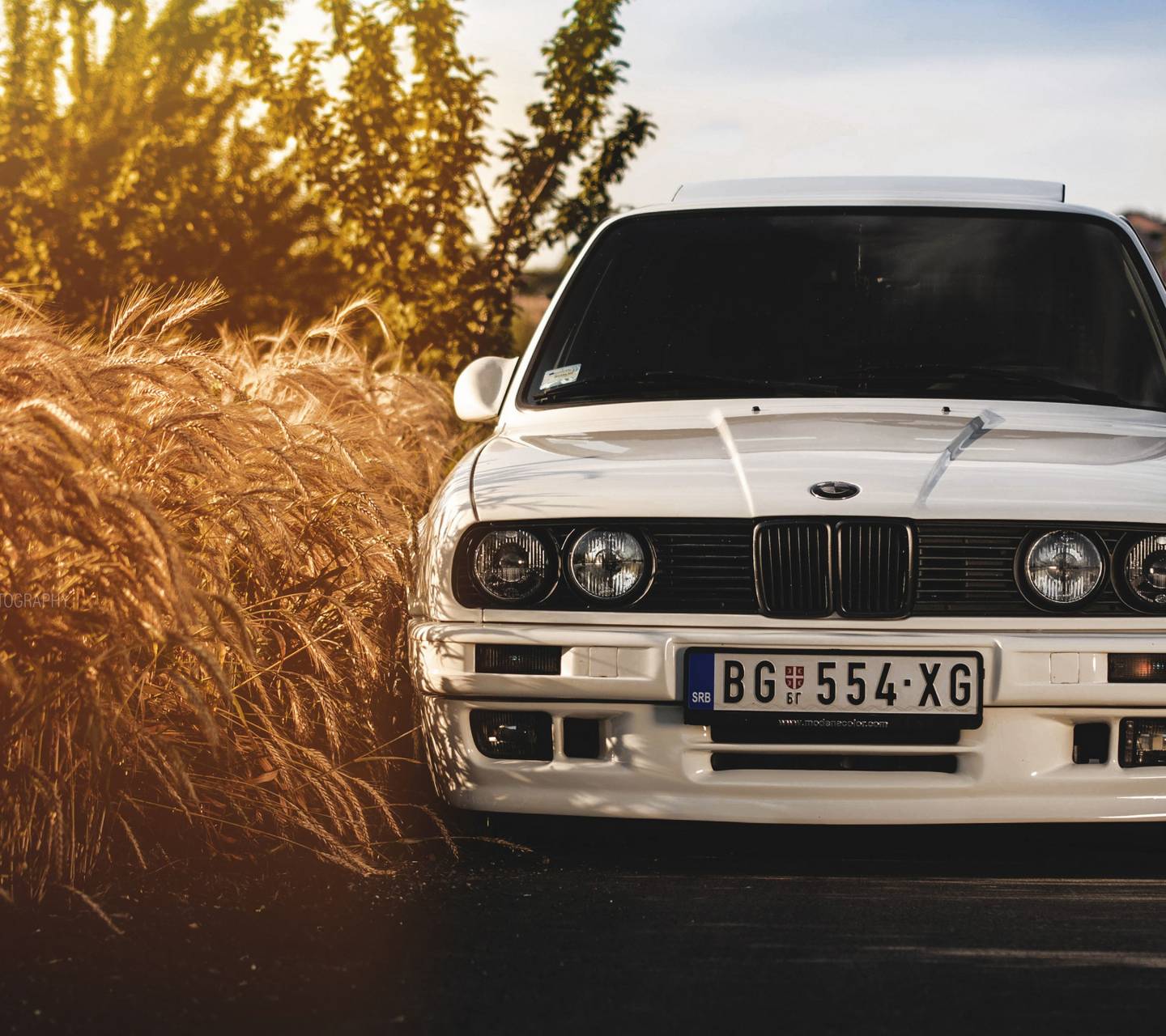 Download free bmw e30 wallpaper for your mobile phone