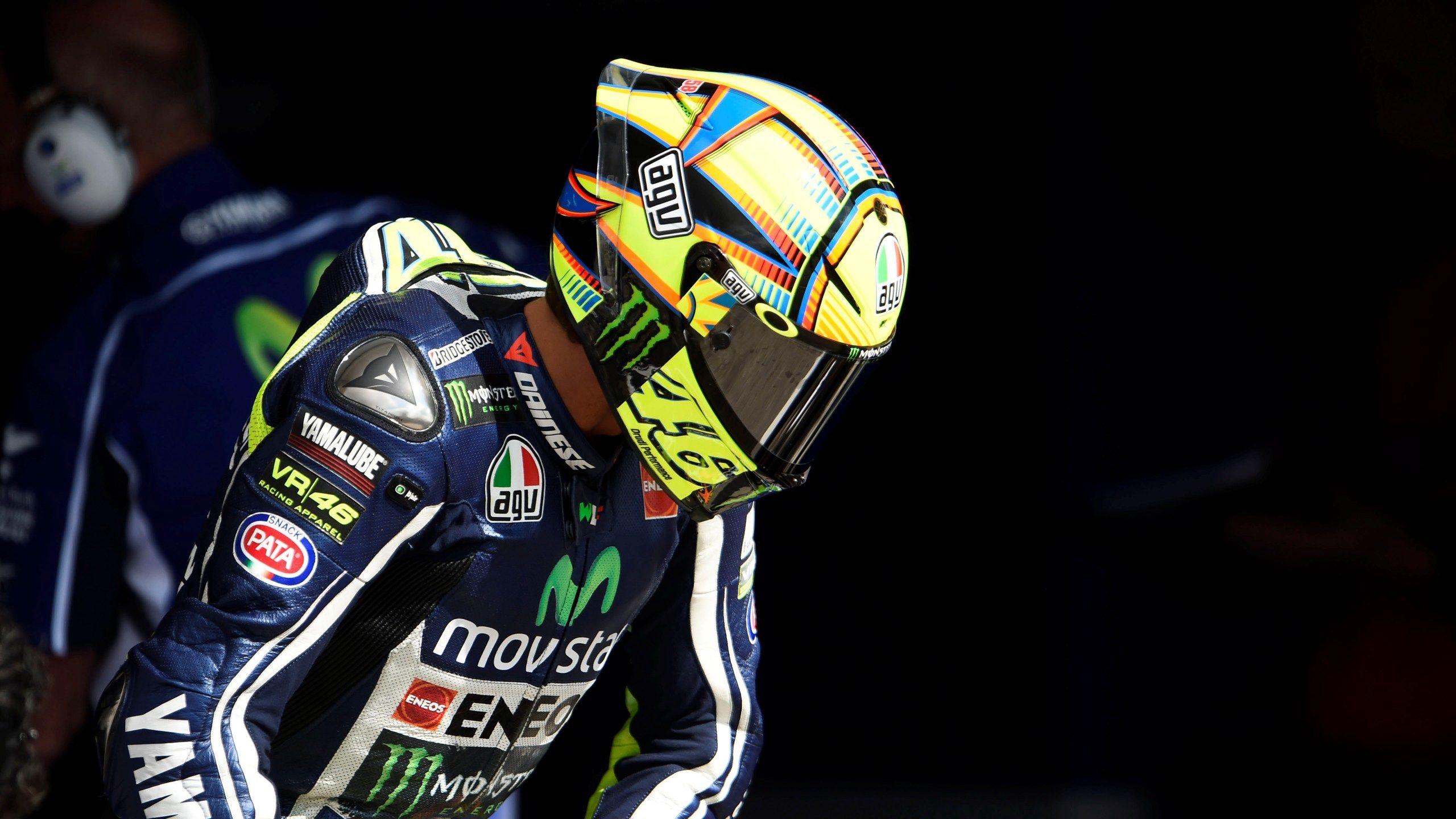 Download wallpaper 2560x1440 valentino rossi, yamaha, motorcycle