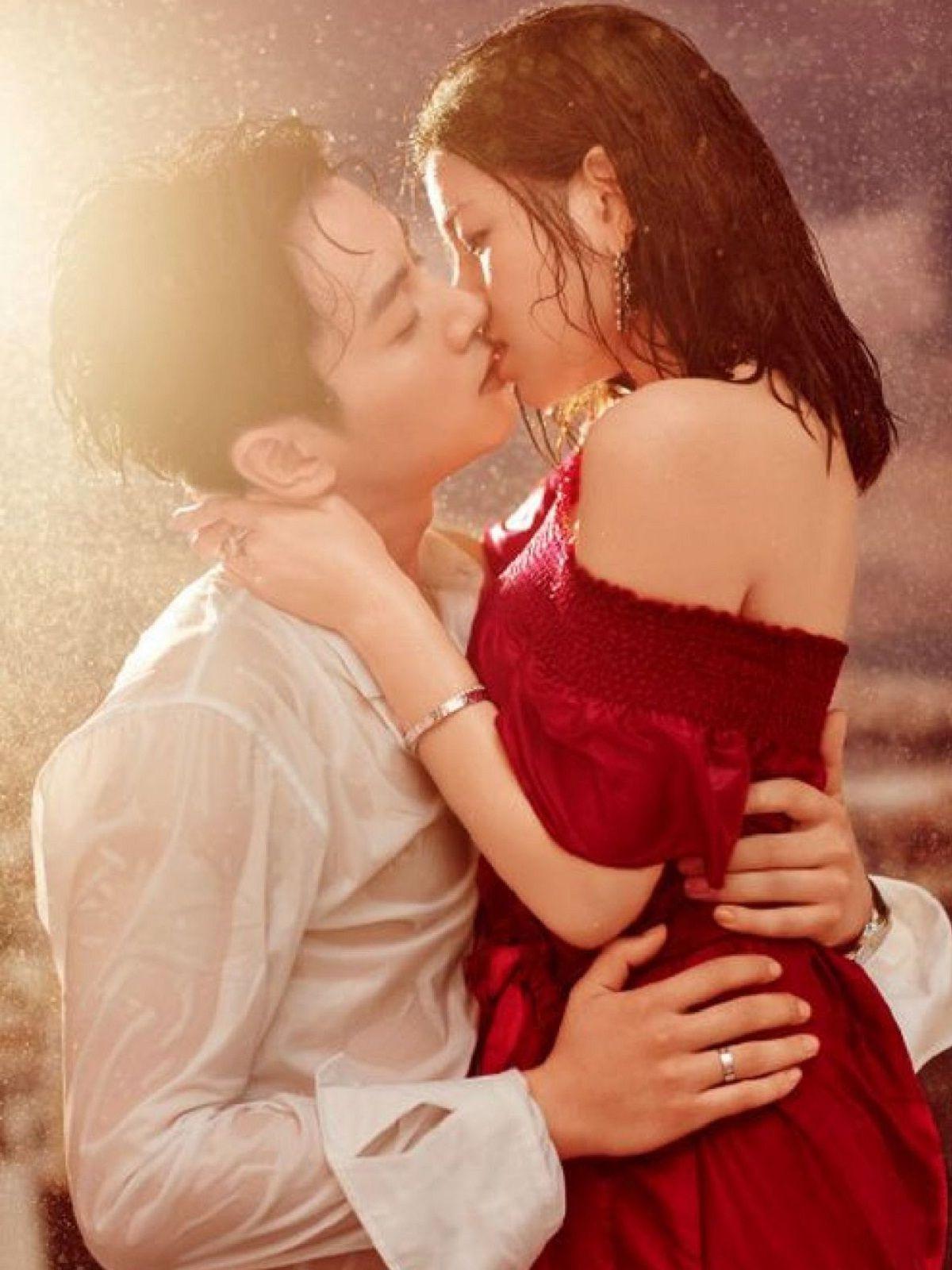 Lips kissing couple and love time hug wallpaper. HD Wallpaper Rocks