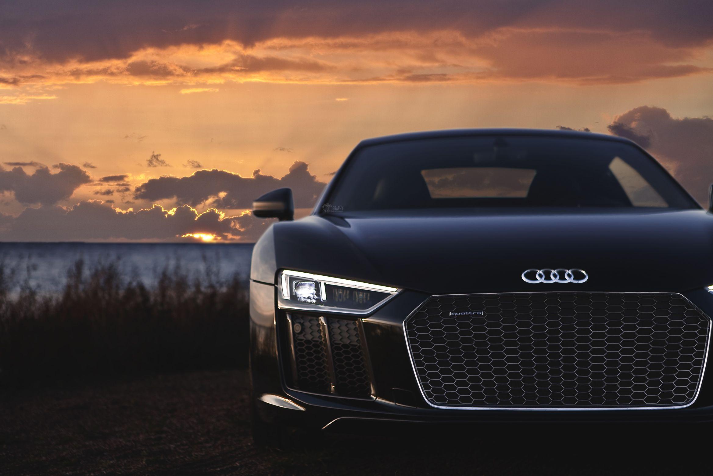 Your Ridiculously Awesome Audi R8 Wallpaper Is Here