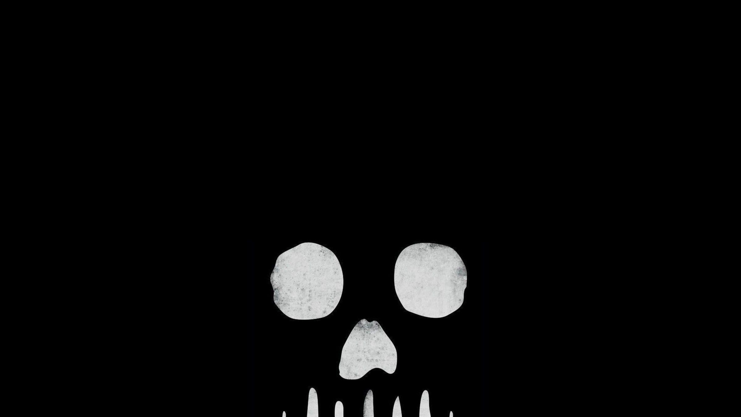 Skull and Bones Wallpaper