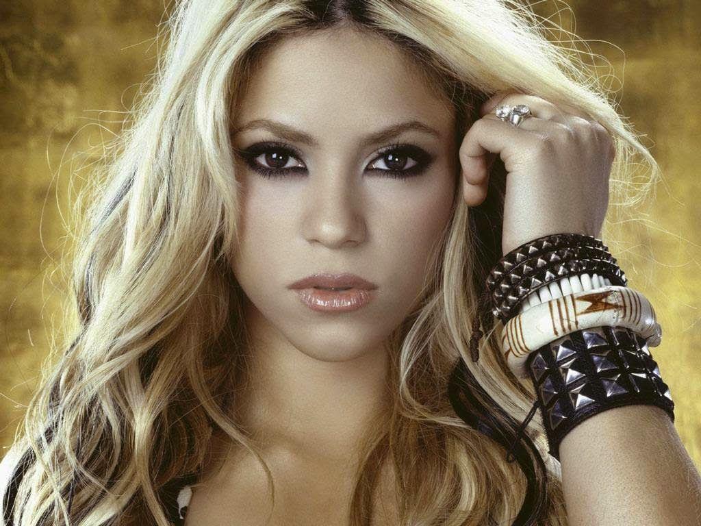 Beautiful Shakira HD Wallpaper Free Photo