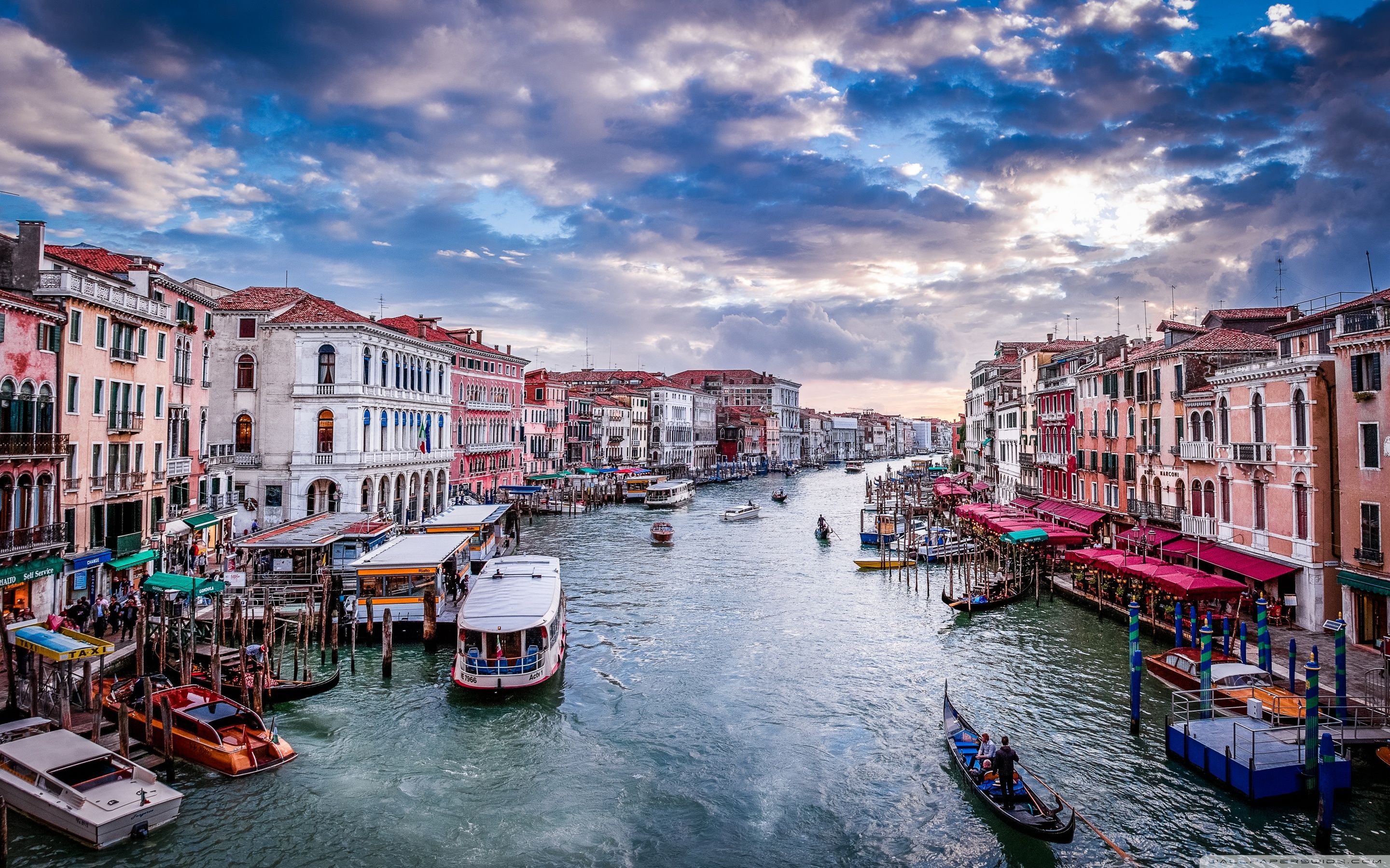 View of the Grand Canal from Rialto Bridge, Venice ❤ 4K HD Desktop