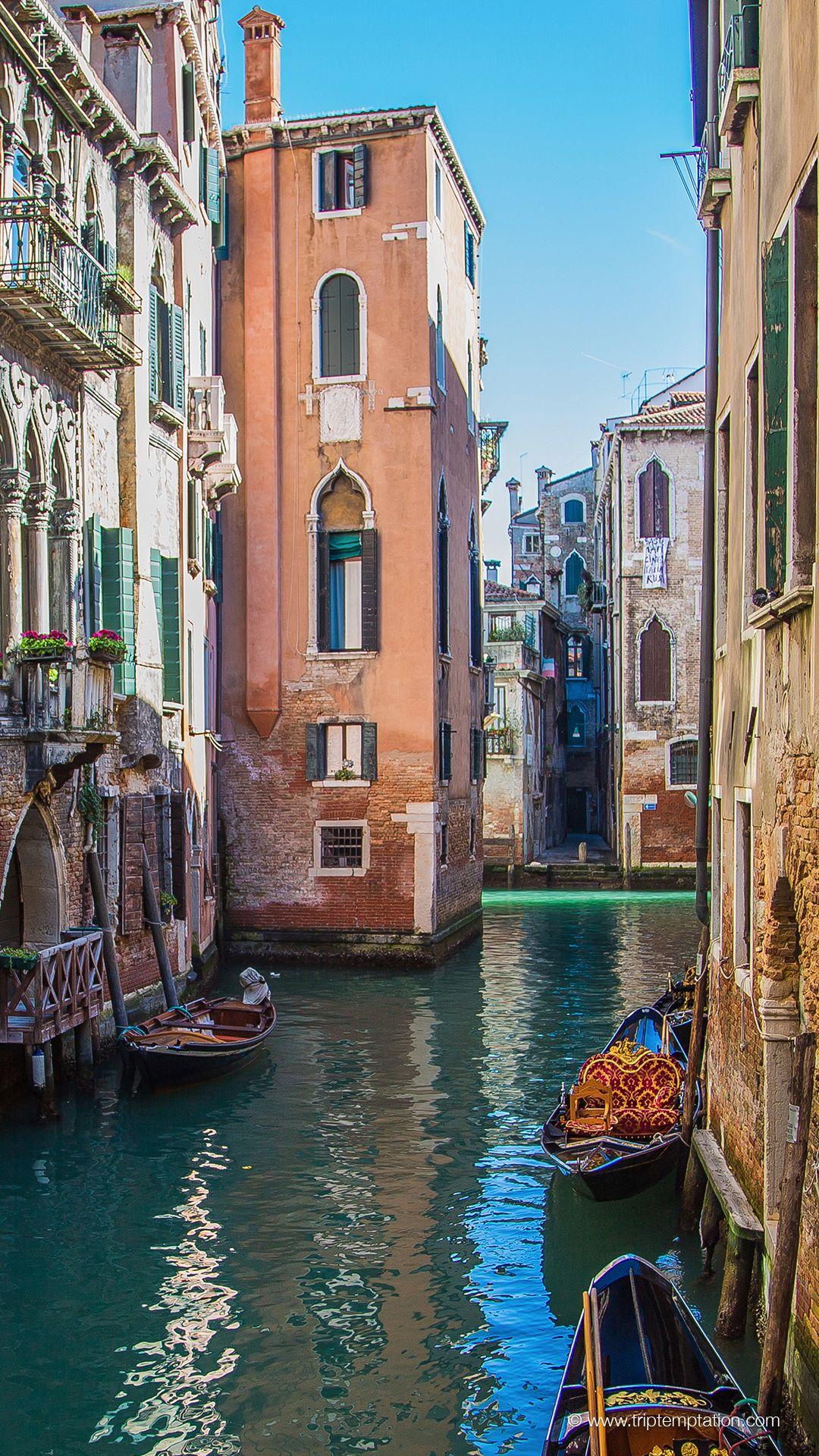 Download Canals of Venice iPhone 6 Plus