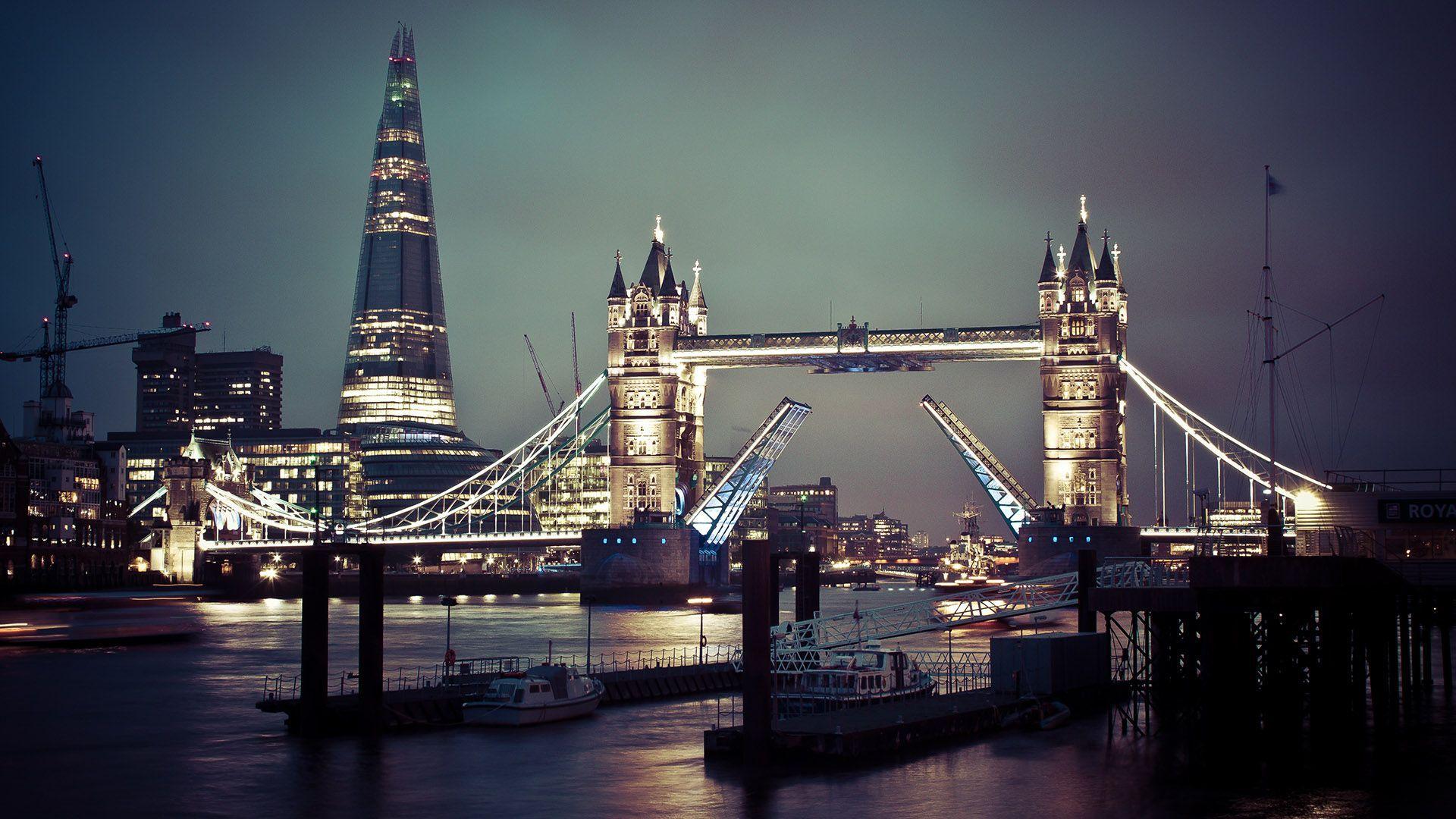London Background Tumblr Black And White City of london wallpaper