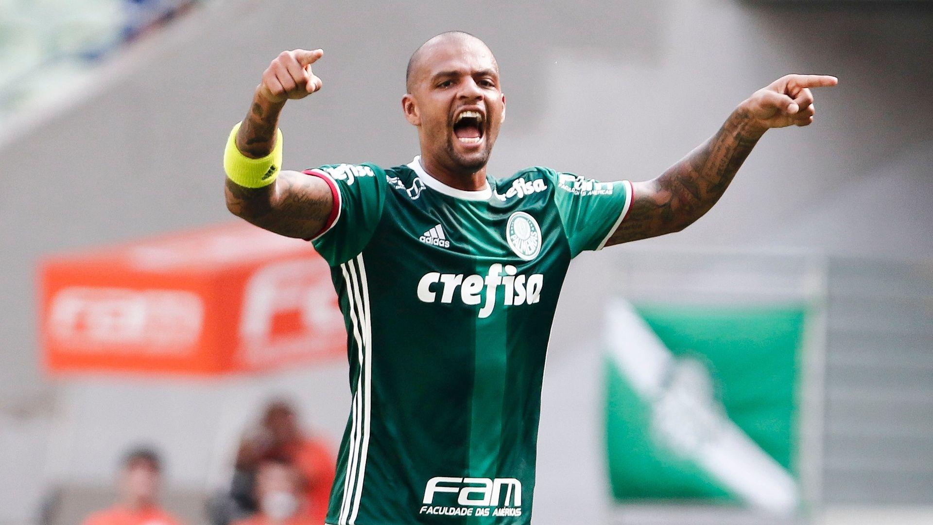 Após quase 4 meses, Felipe Melo volta a ser titular do Palmeiras