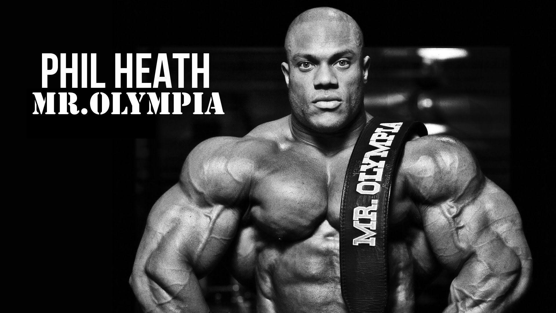 Phil Heath Poses Mr. Olympia 2015