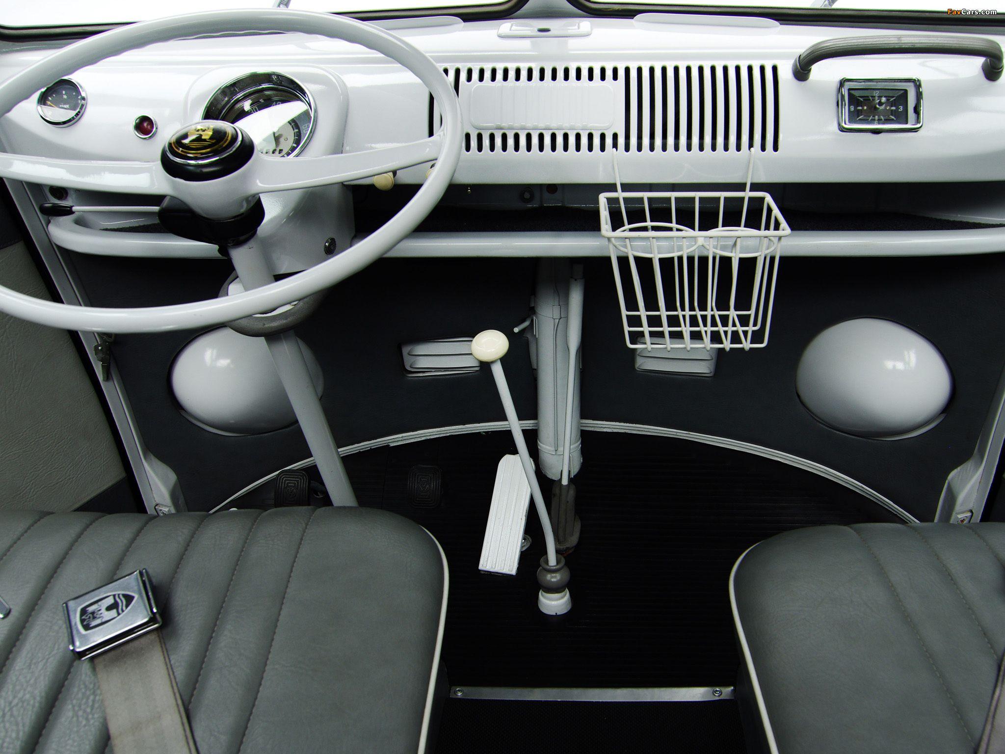 Volkswagen T1 Deluxe Samba Bus 1963–67 wallpaper (2048x1536)