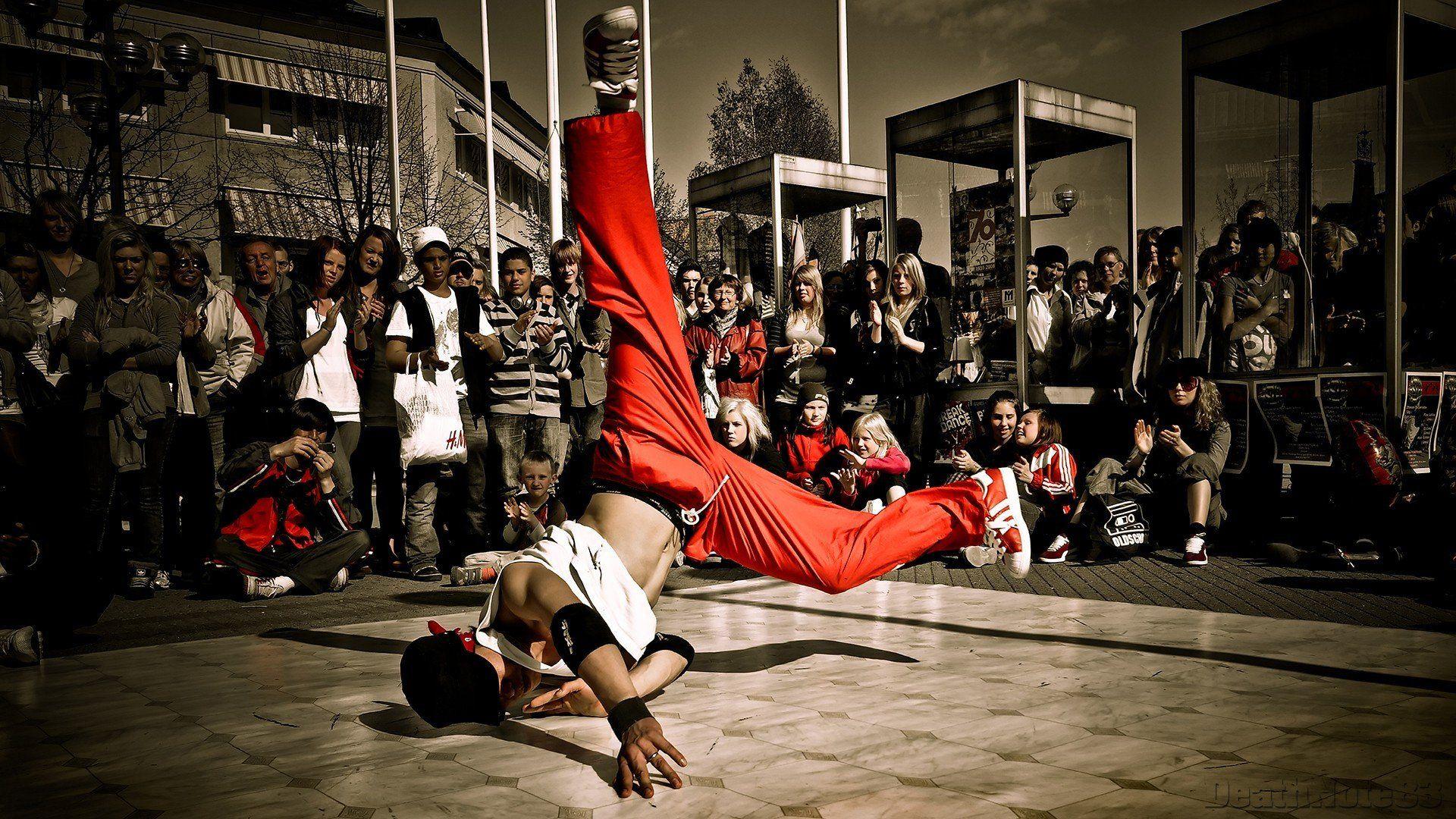 breakdance HD Wallpaper / Desktop and Mobile Image & Photo