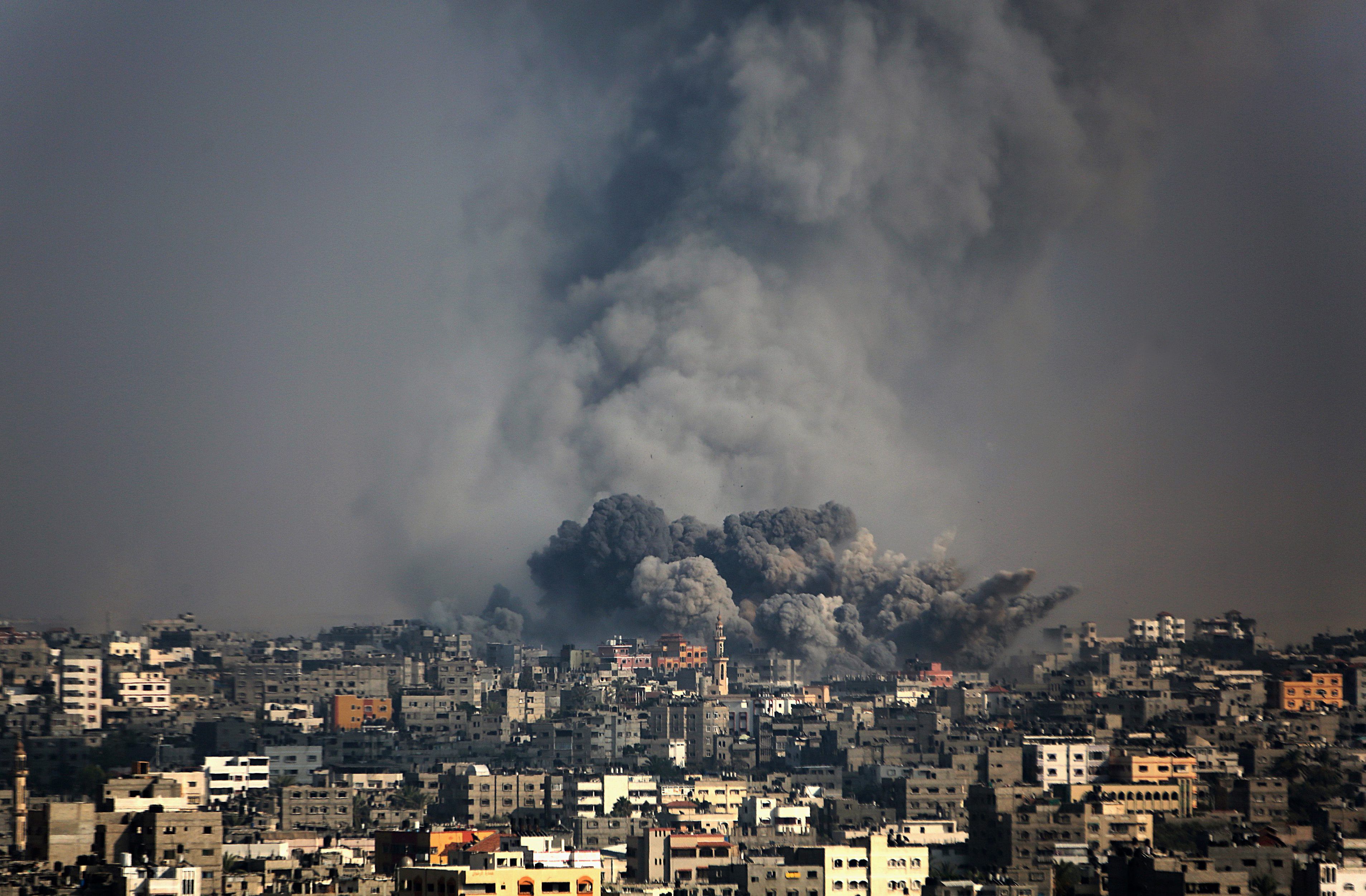 Gaza Palestine War Smoke Destruction Clouds