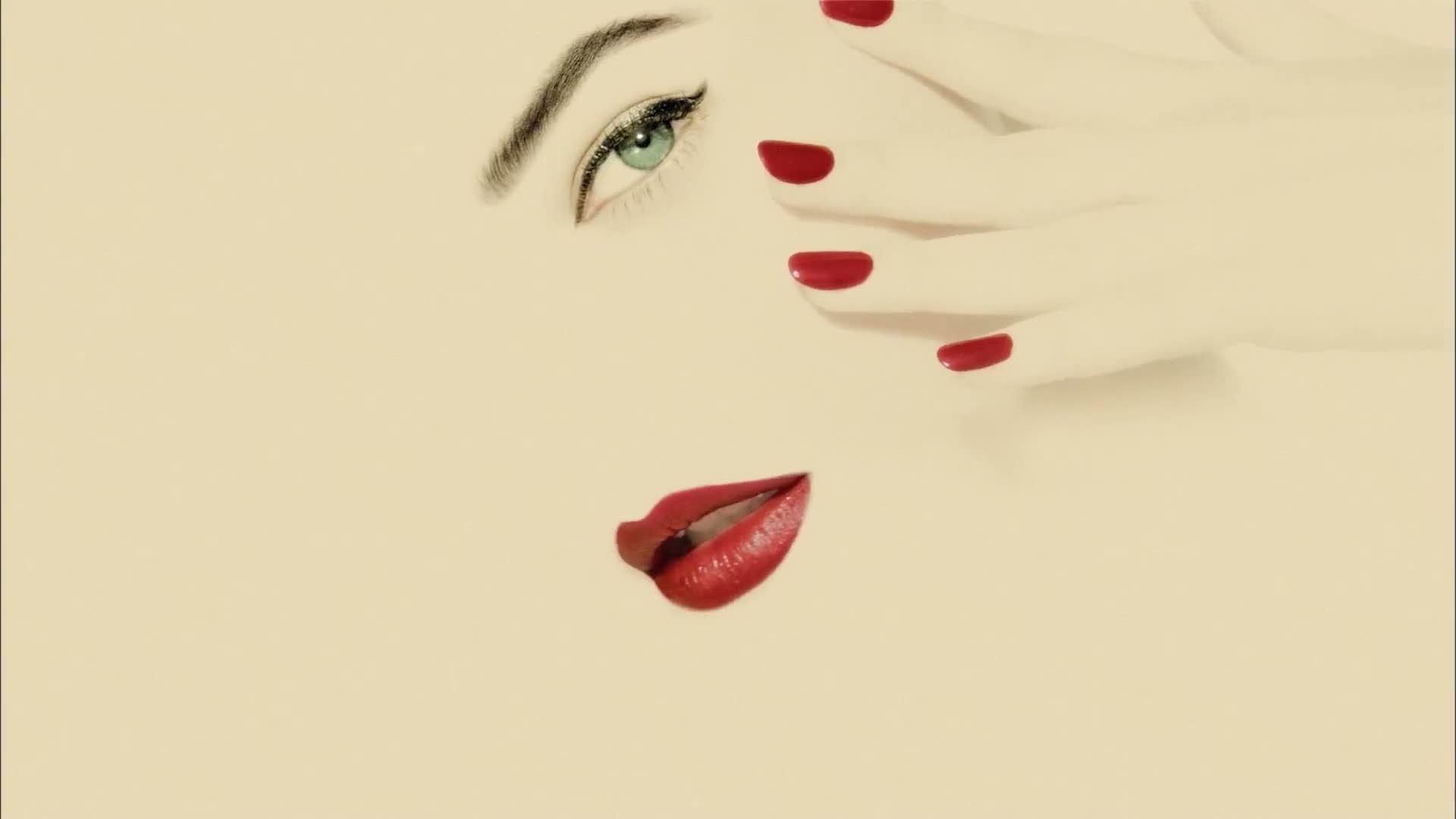 Red Lips Background Free Download