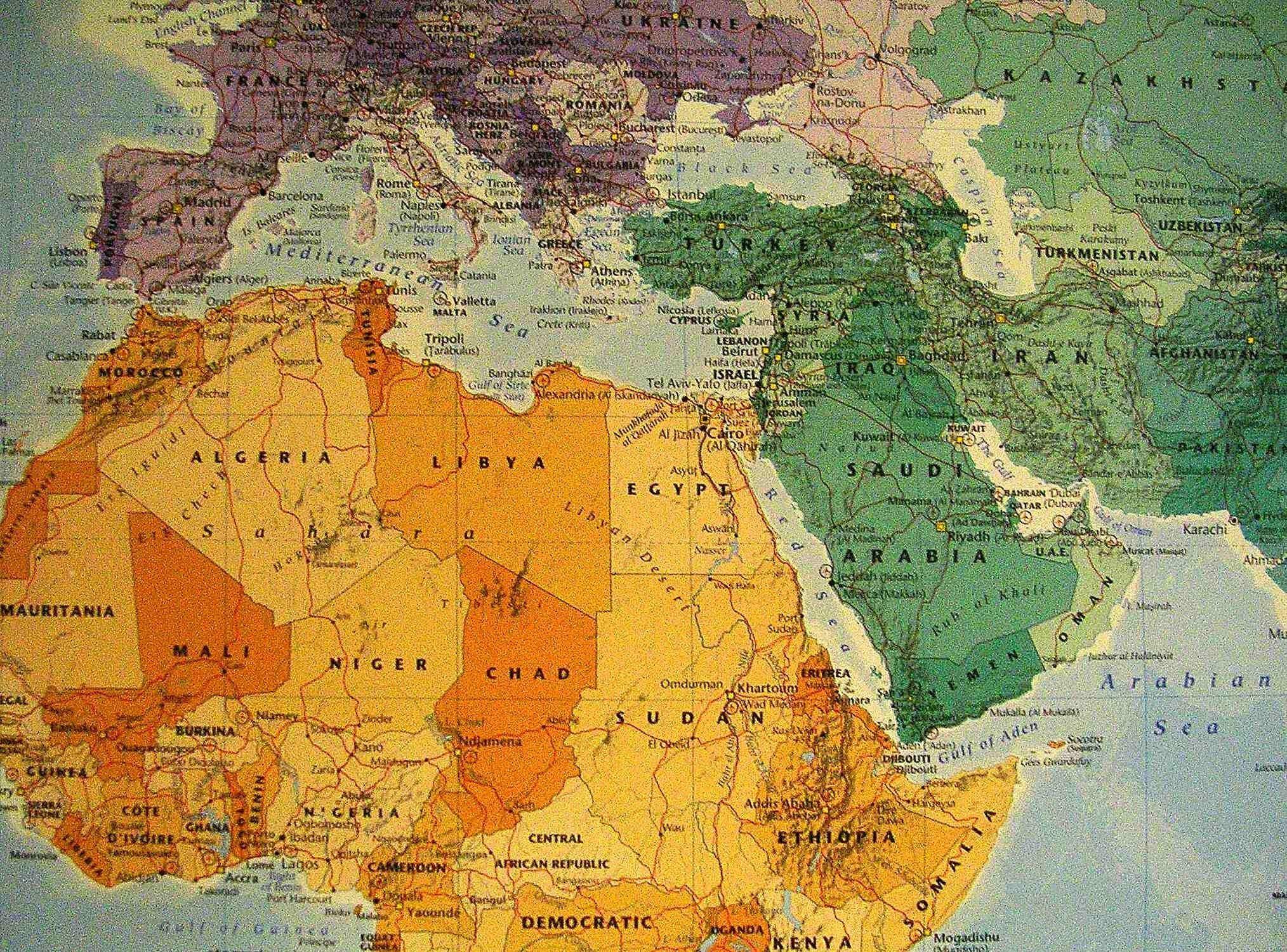 World Map Screensaver Wallpaper