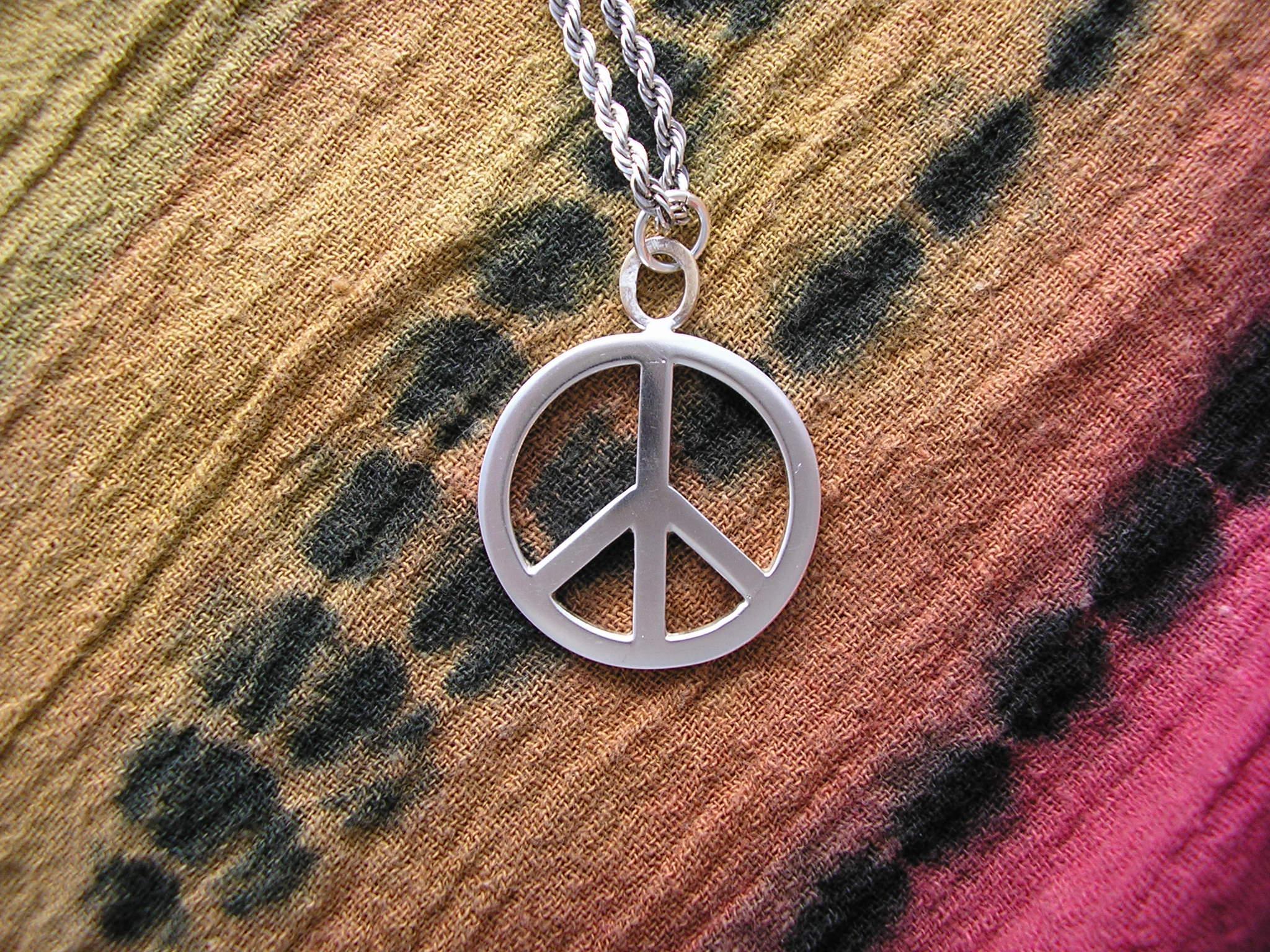 Peace Sign Wallpaper 7933 2048x1536 px