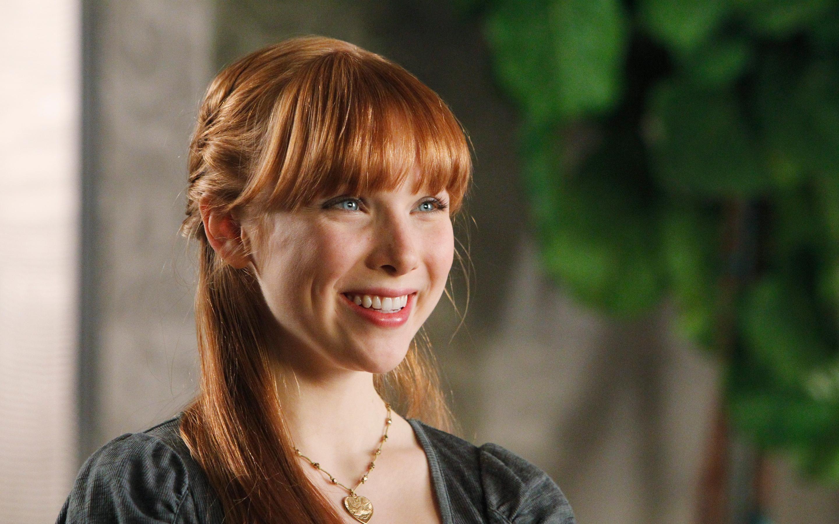 Molly Quinn Wallpaper HD Download