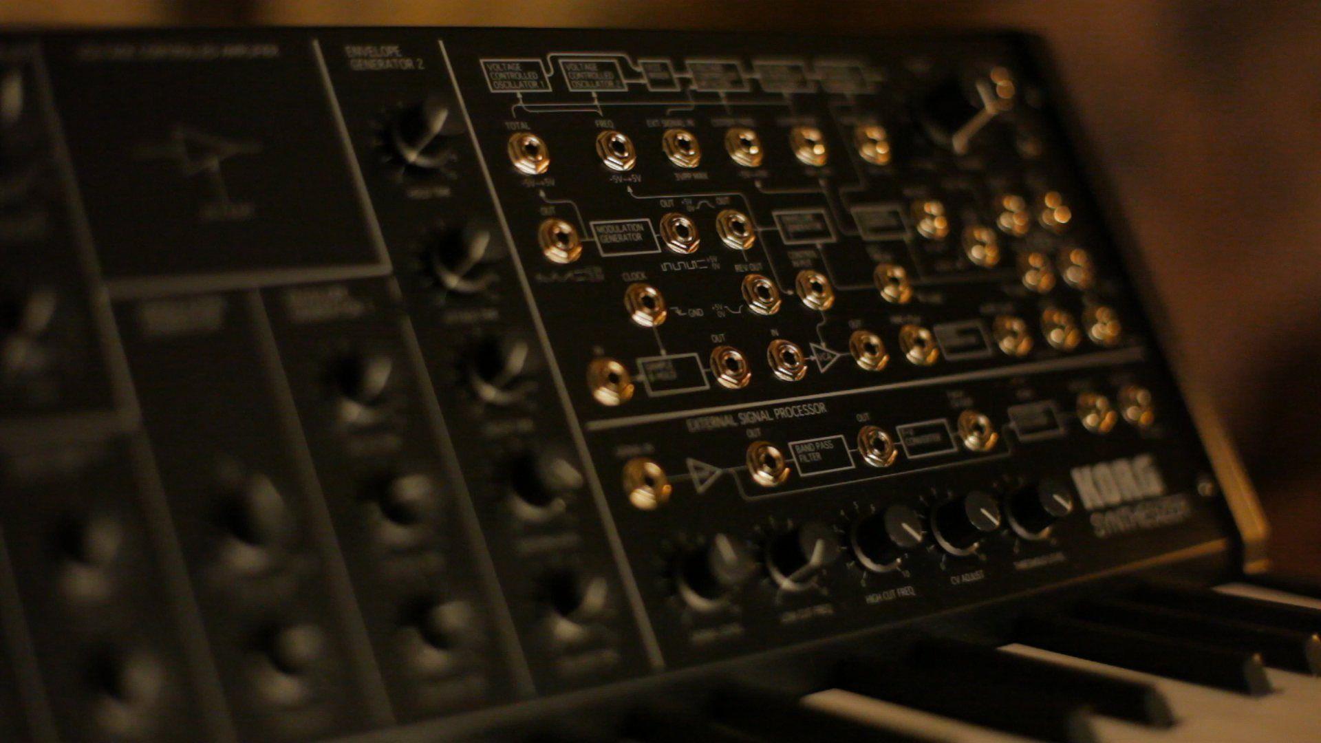 Korg MS 20 Mini, Up Close: Gallery, By Candlelight Create