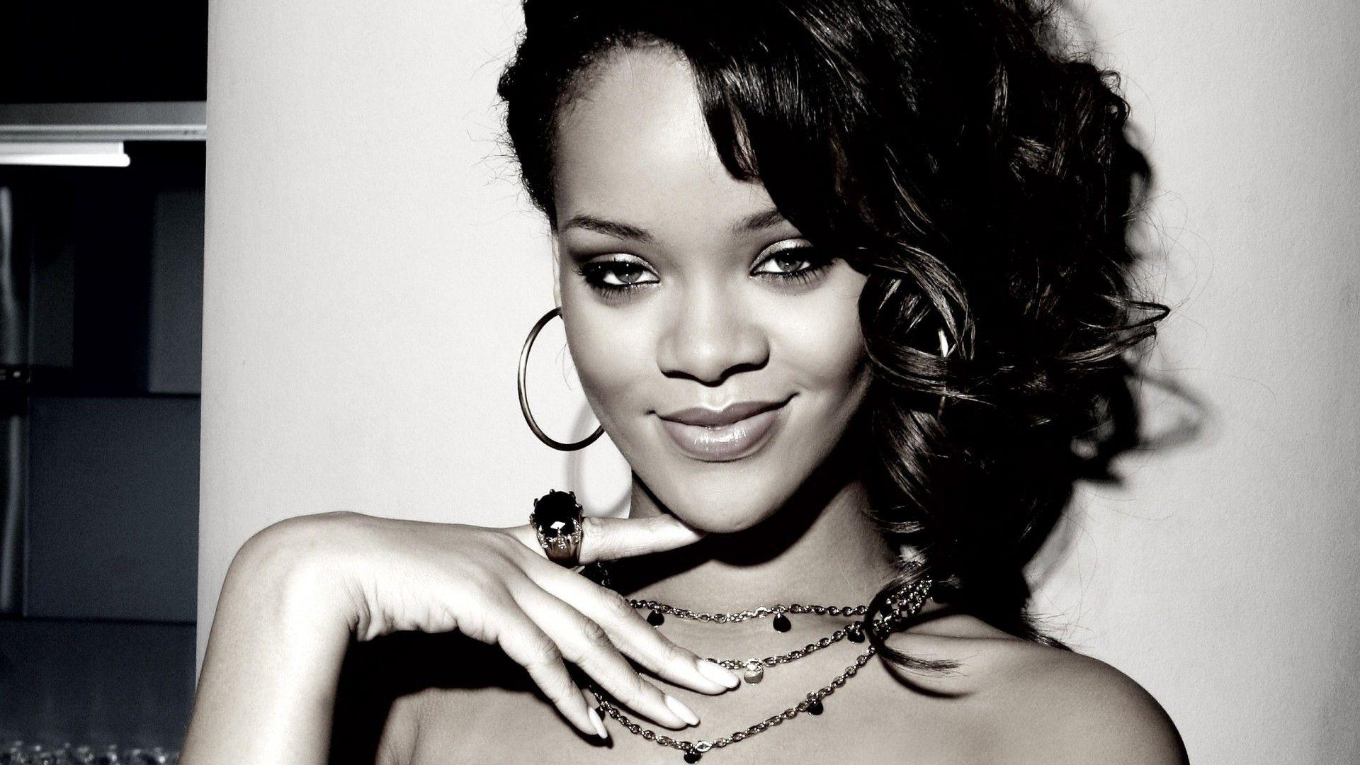 rihanna HD Wallpaper